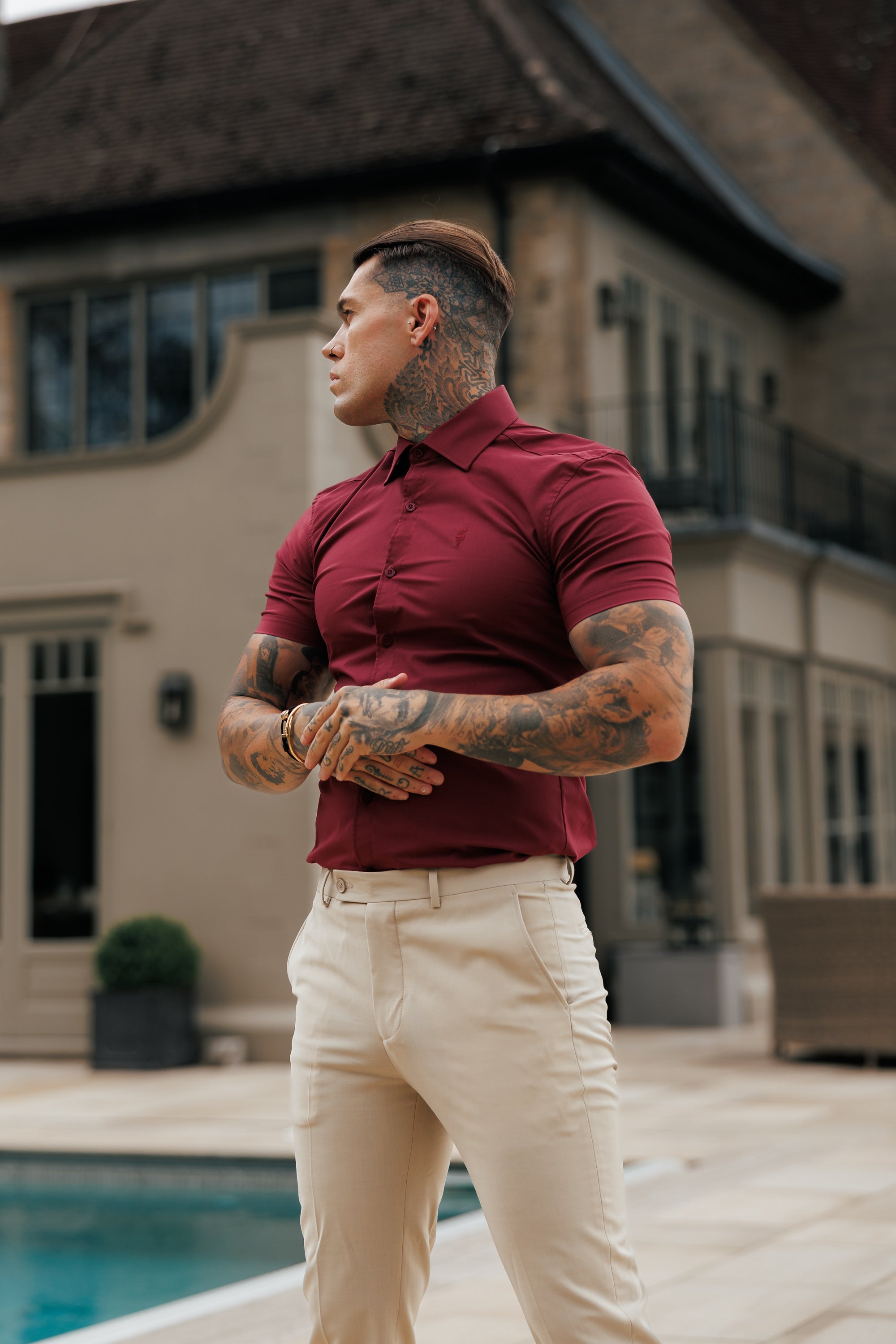 Muscle Fit Advanced Stretch Oxblood Short Sleeve with Cutaway Collar - FS1205