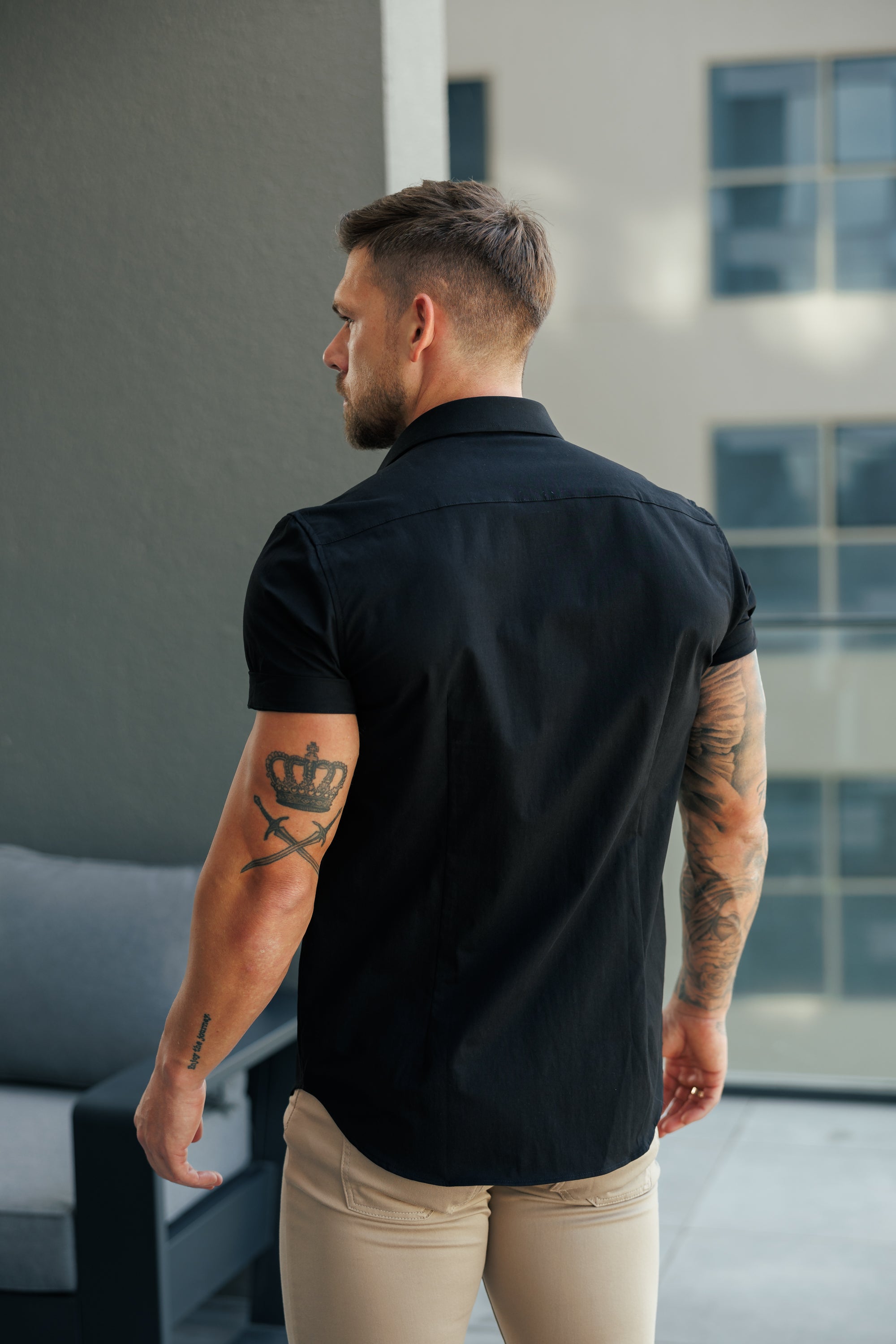 Boxy Stretch Black Short Sleeve With 2 Chest Pockets ad Flaps- FS1097