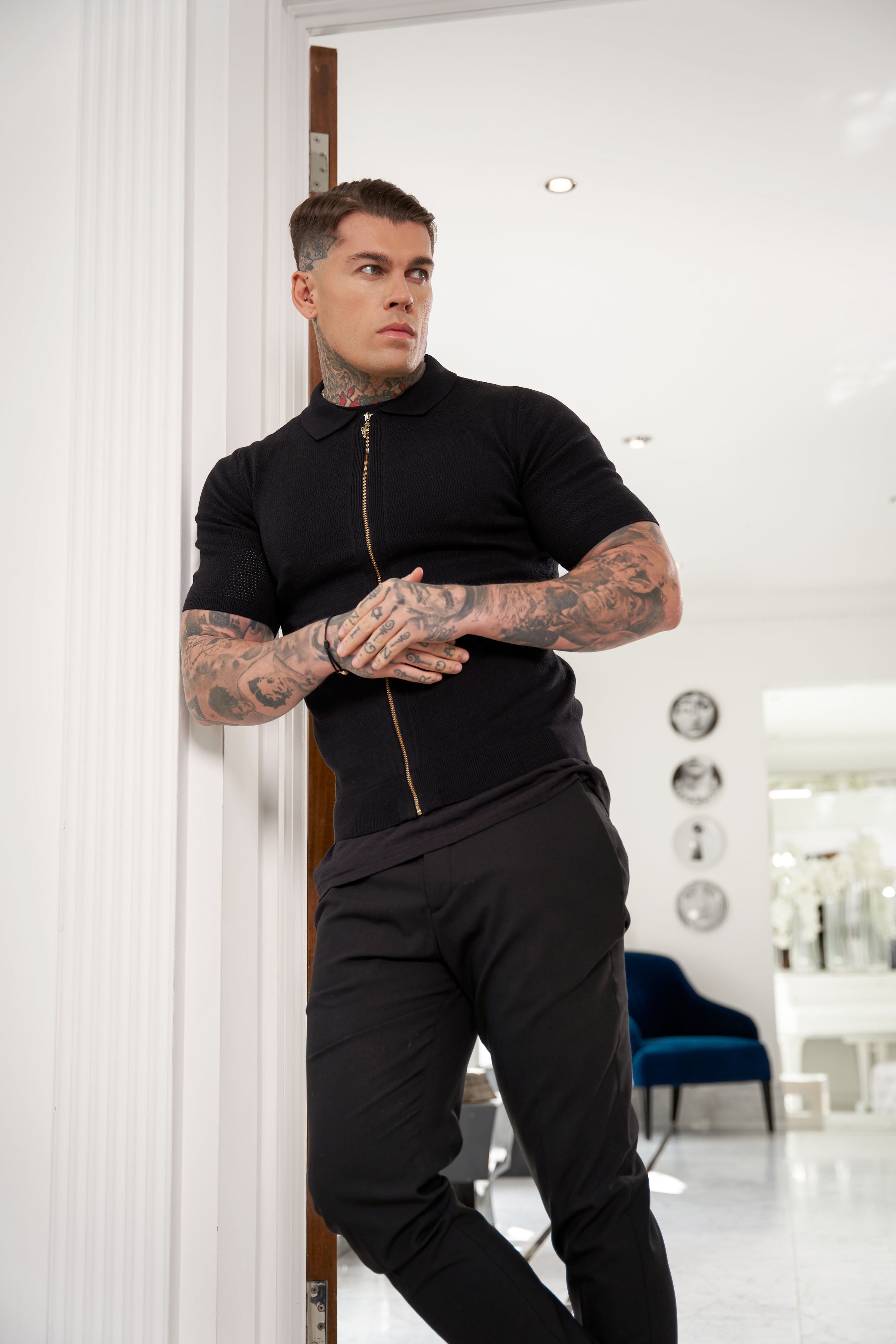 Classic Knitted Textured Design With Full Length Zip Black Short Sleeve - FSN151