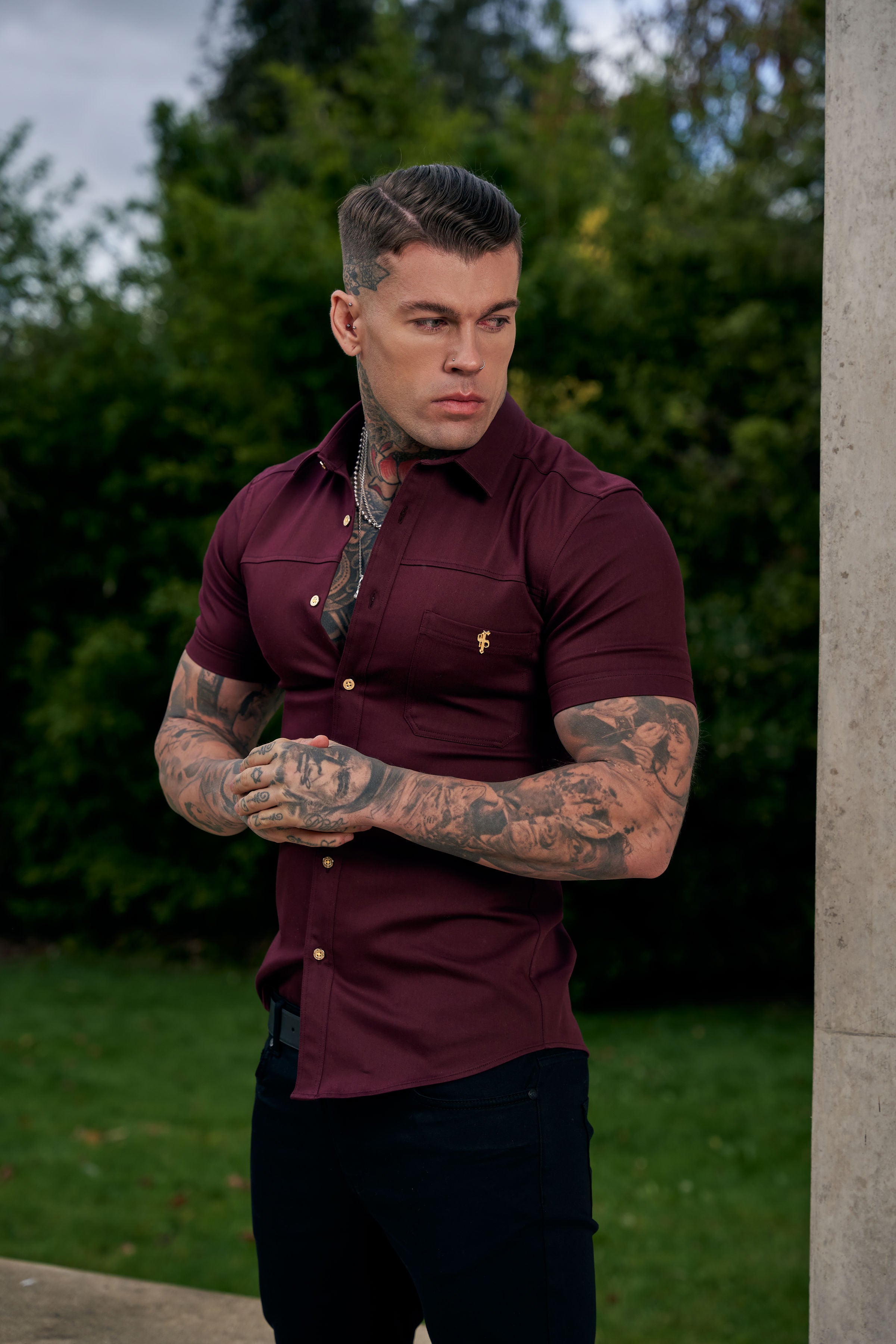 Super Slim Stretch Burgundy Denim Short Sleeve with Horizontal Seam and Pocket- FS961