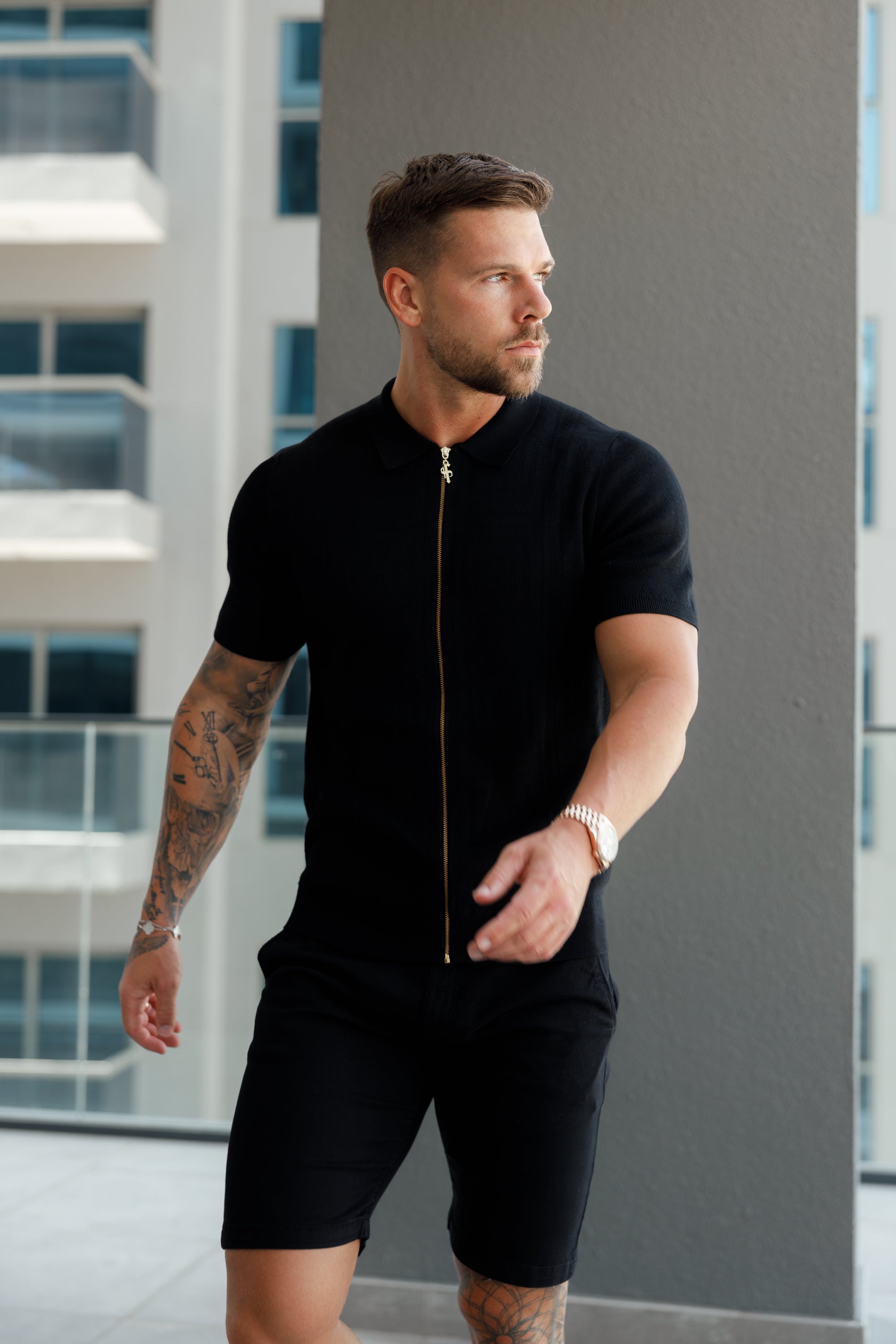 Classic Knitted Geo Design With Full Length Zip Black Short Sleeve - FSN147