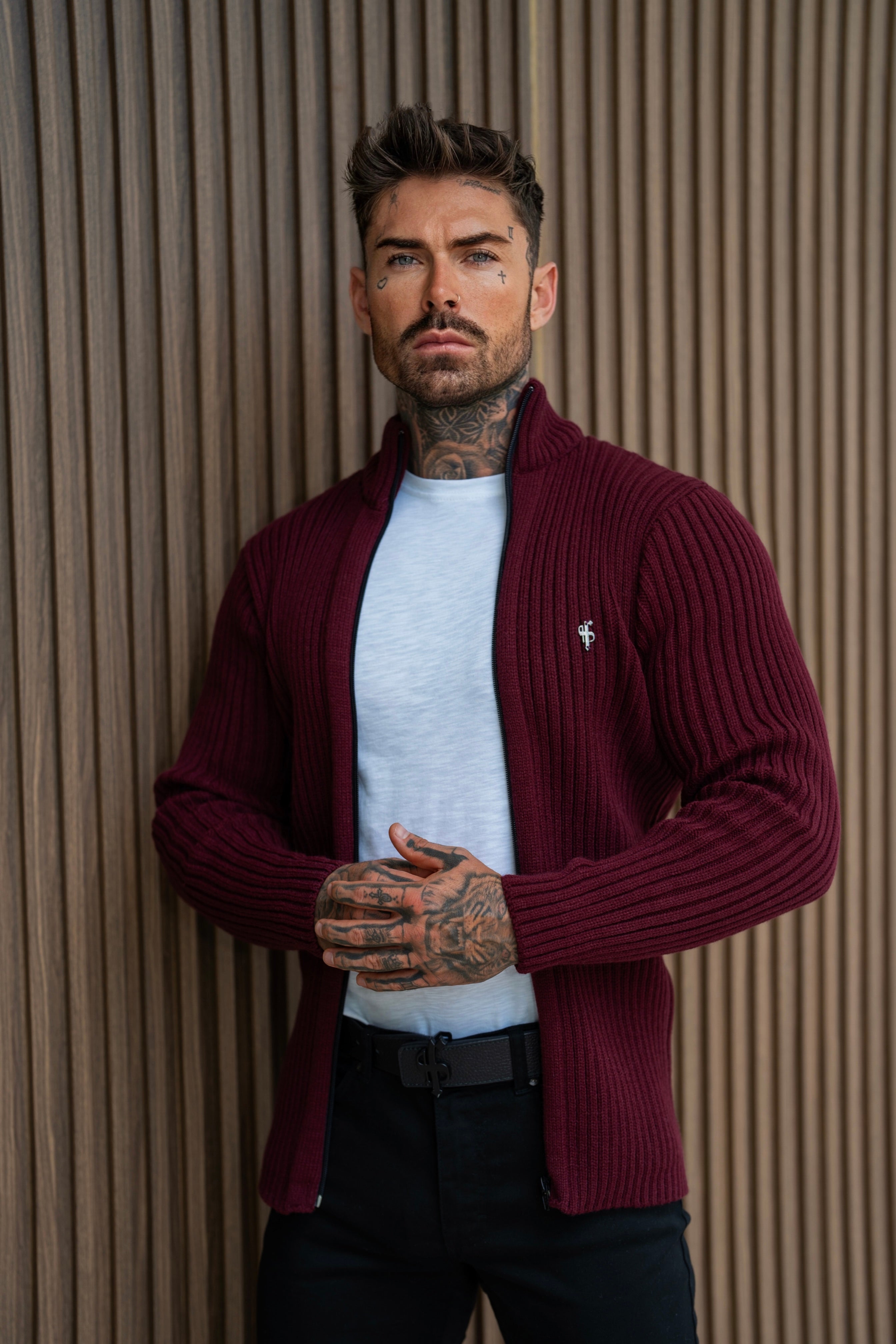 Chunky Burgundy Ribbed Zipped Cardigan - FSJ071