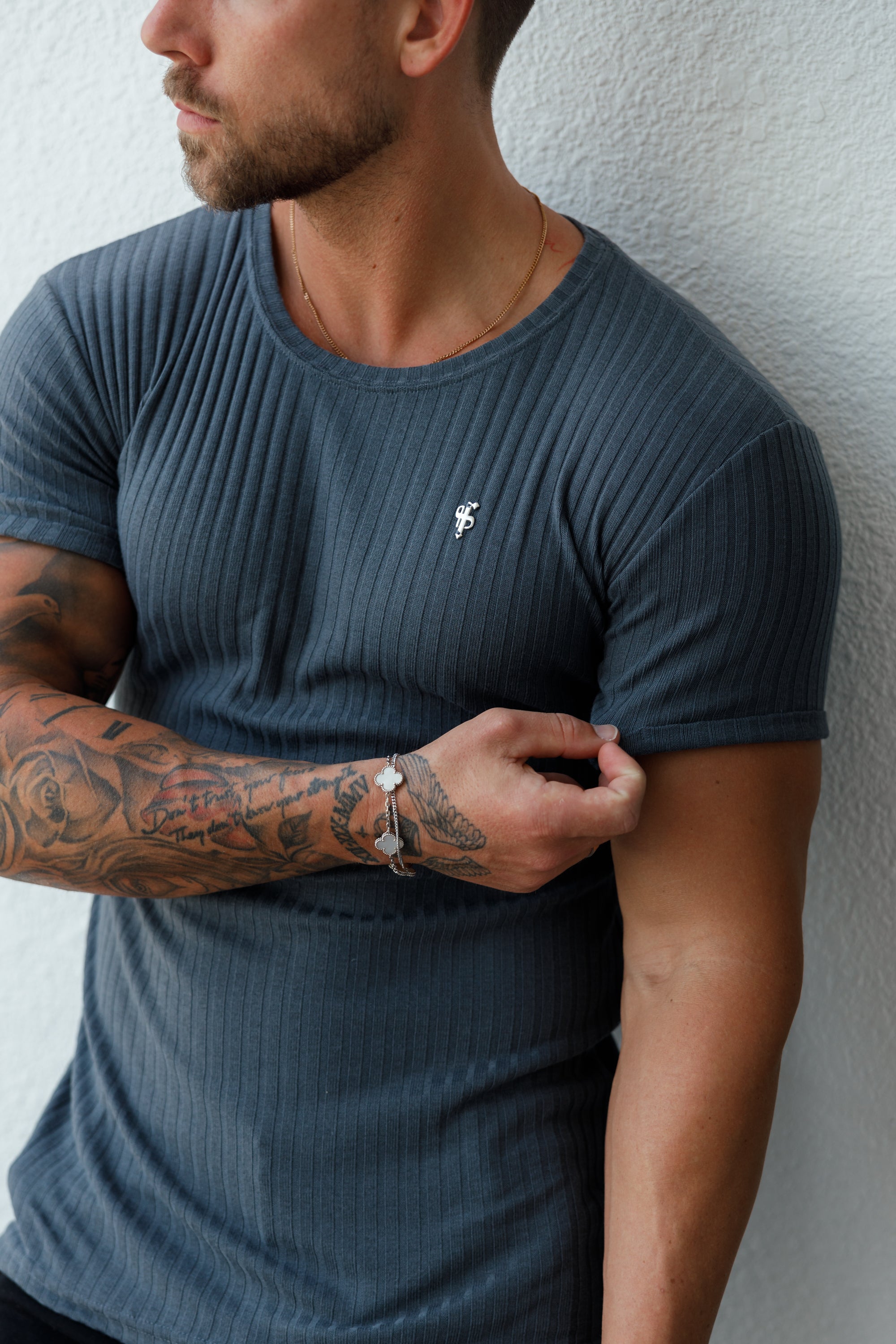 Classic Charcoal / Silver Ribbed Knit Super Slim Short Sleeve Crew - FSH1084