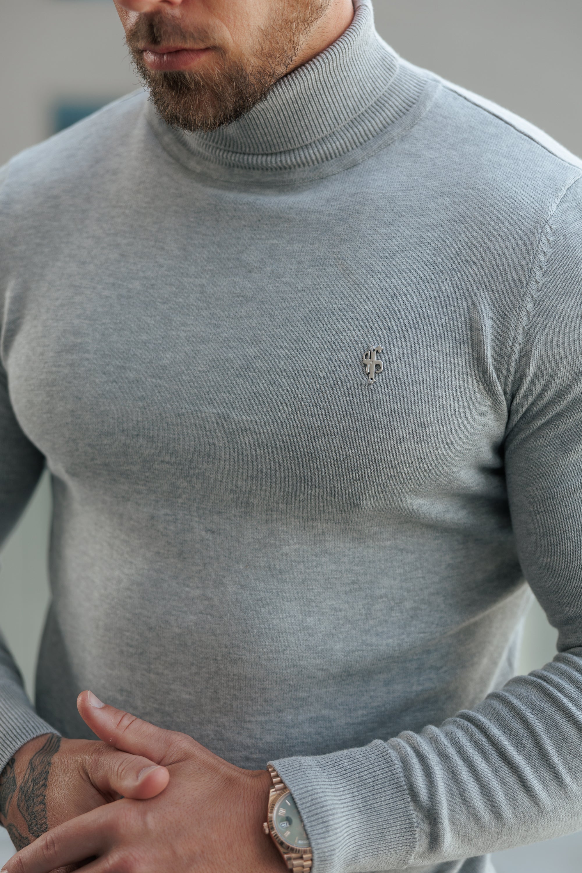 Light Grey Roll Neck Knitted Jumper With FS Branding - FSN208