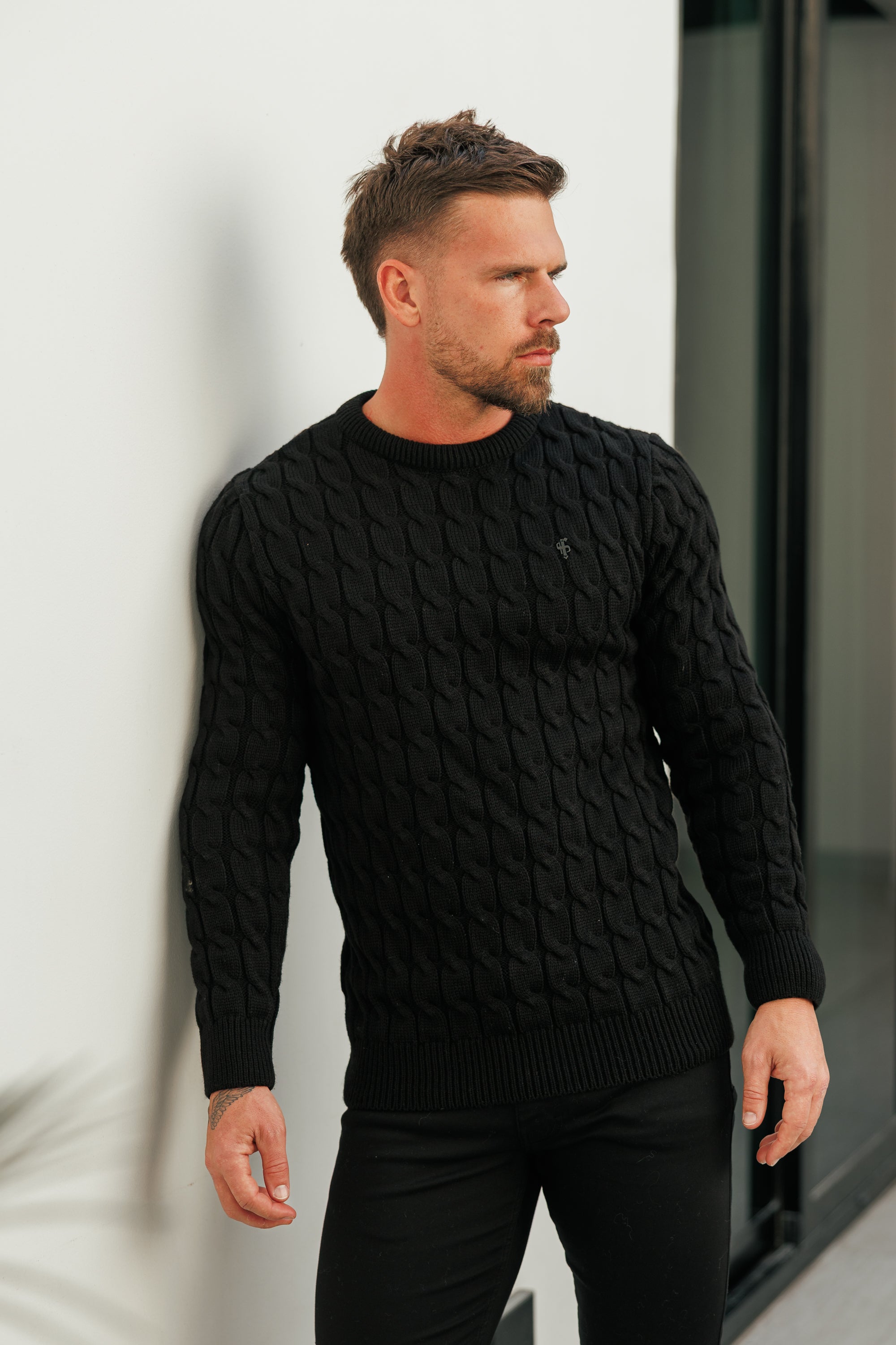 Link Weave Knit Black Crew Neck Jumper - FSJ124