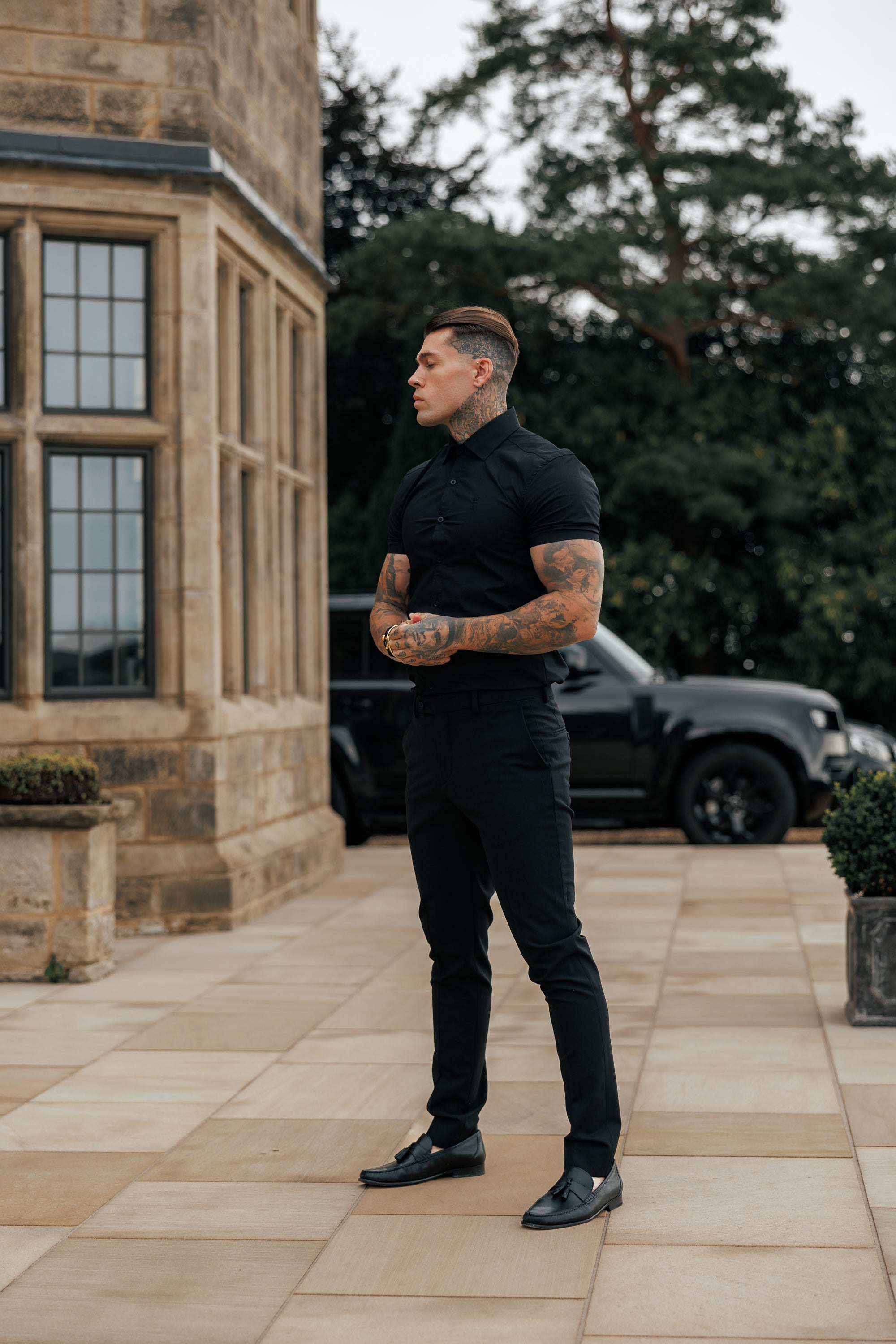 Muscle Fit Advanced Stretch Black Short Sleeve with Cutaway Collar - FS1159