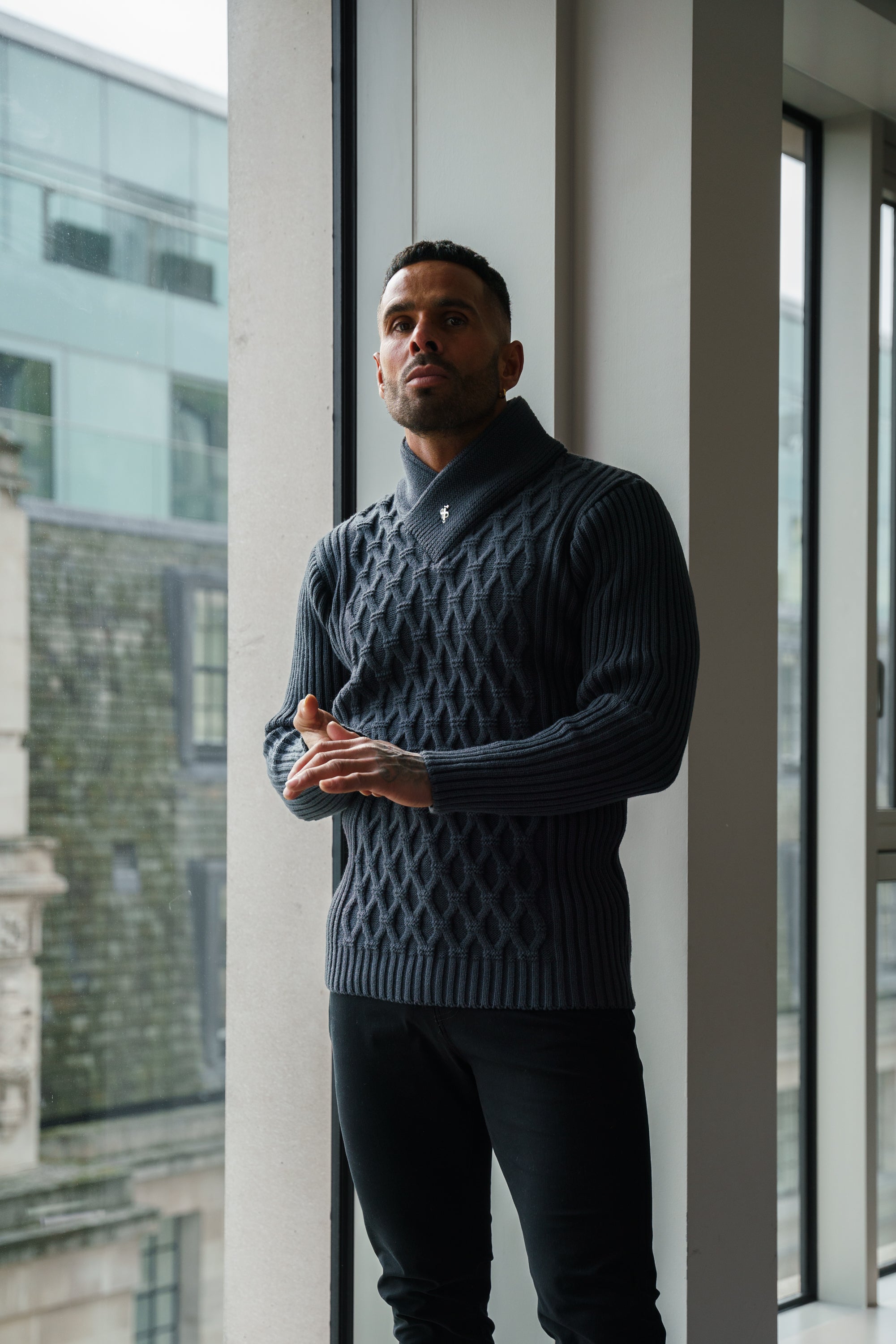Chunky Cable Knit Gun Powder / Charcoal Jumper - FSJ065