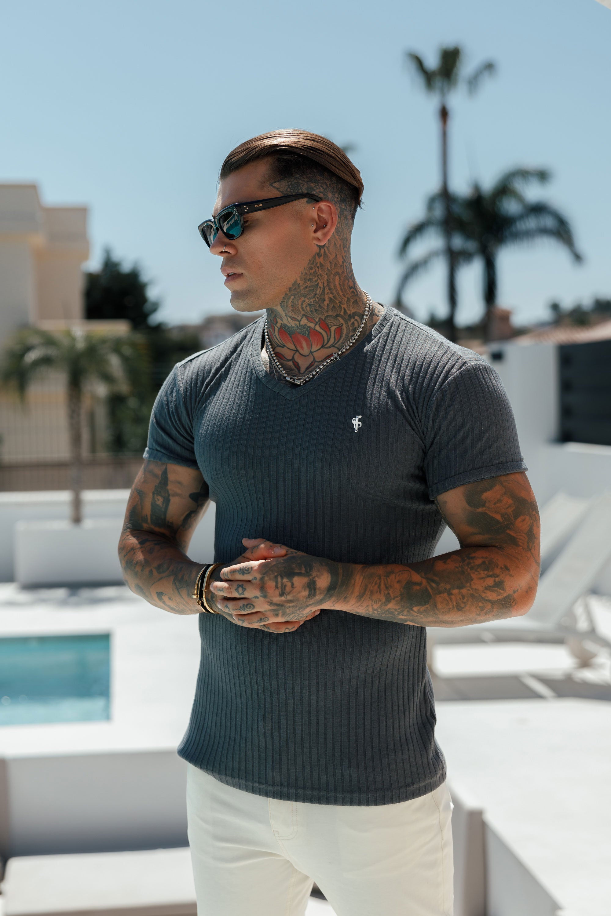 Super Slim Charcoal / Silver V Neck Ribbed Crew - FSH1127