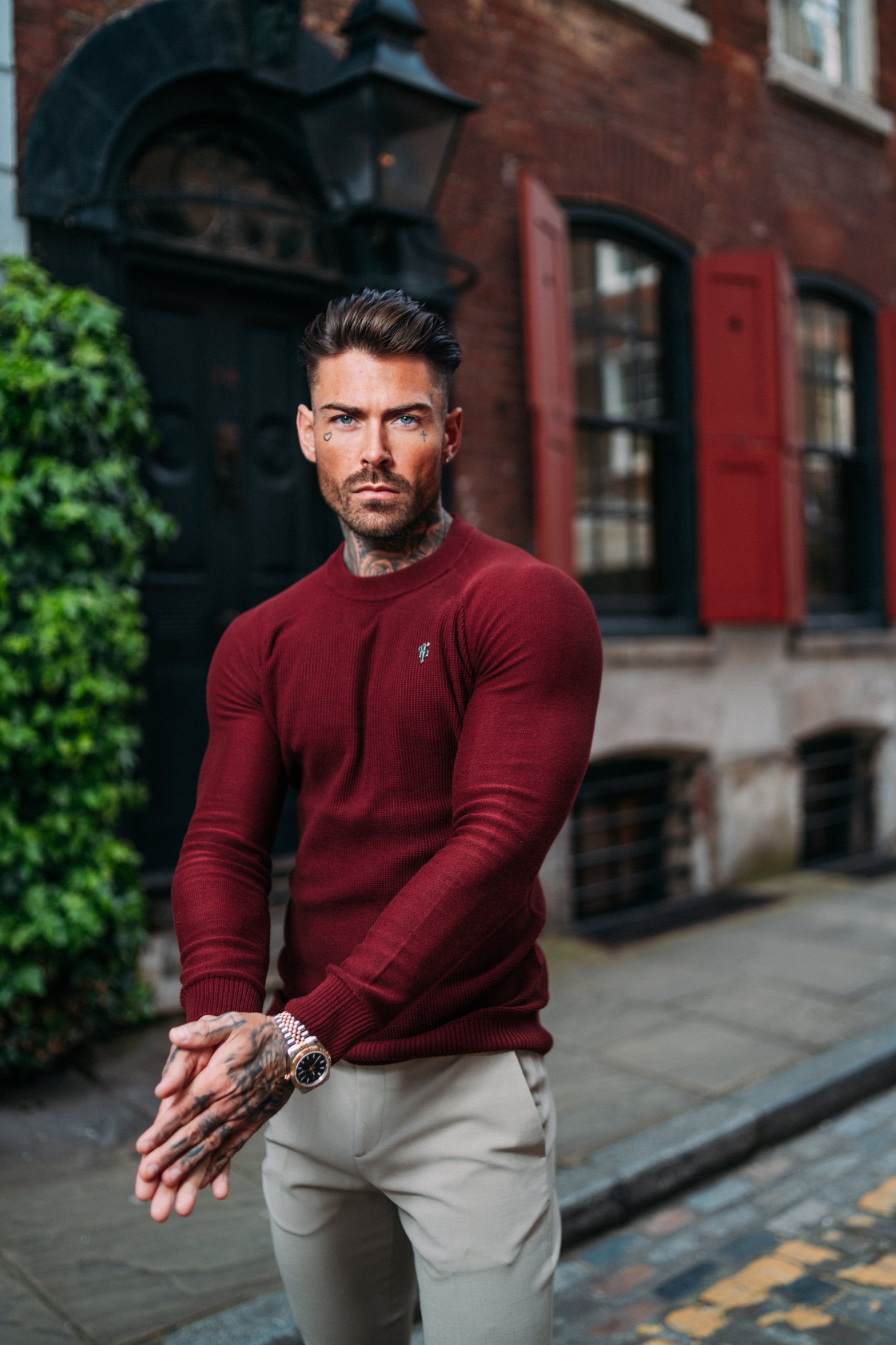 Burgundy Knitted Honeycomb Raglan Crew Super Slim Jumper With Metal Decal - FSN065