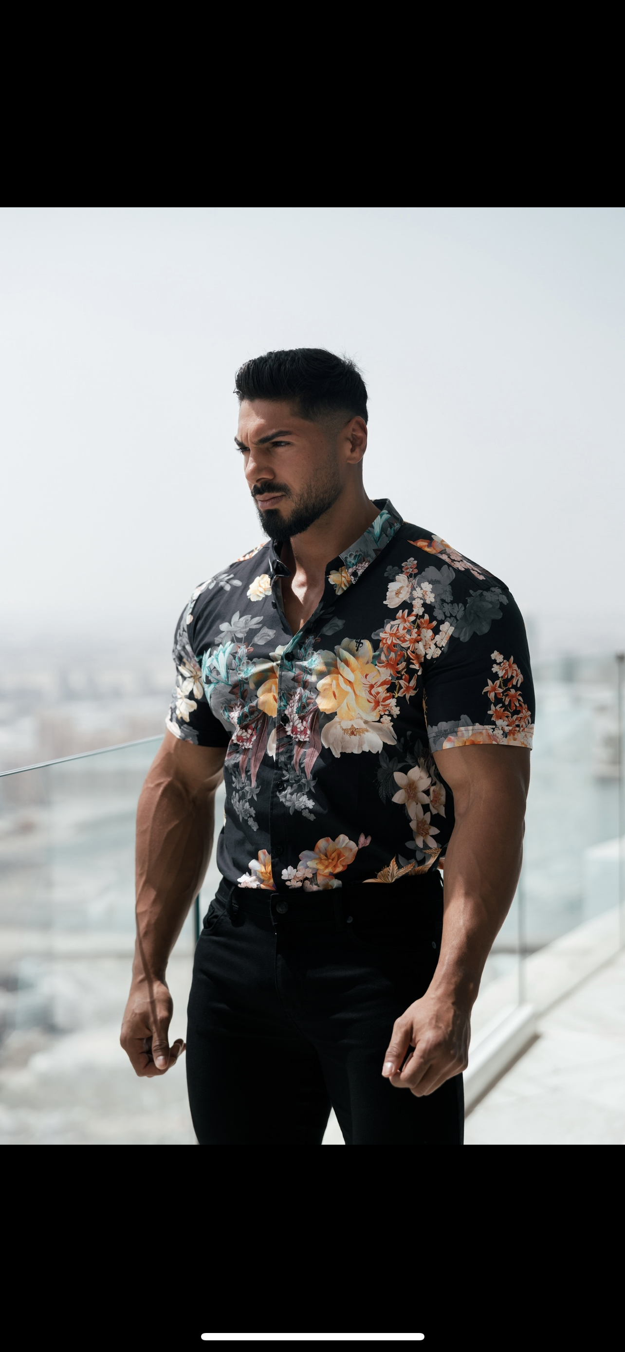 Super Slim Stretch Black Mixed Lily Floral Print Short Sleeve with Button Down Collar - FS855
