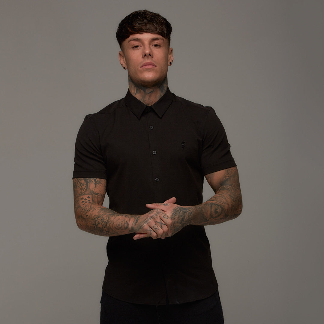 Super Slim Luxe Ultra Stretch Classic Black Short Sleeve - FS227