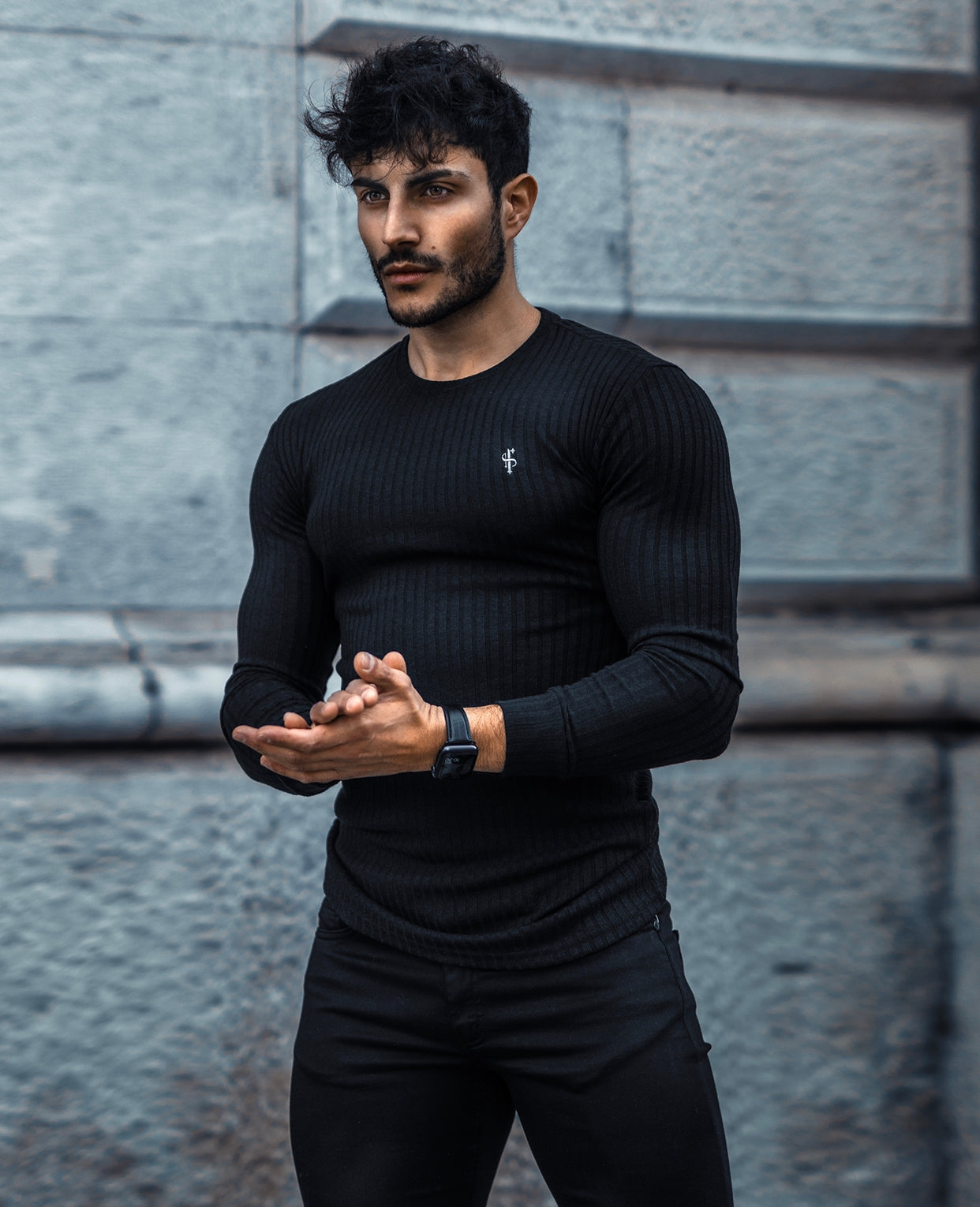 Classic Black Ribbed Knit Super Slim Crew - FSH162