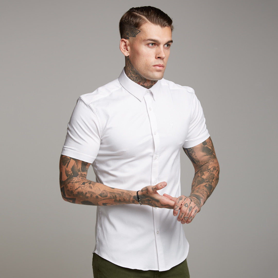 Super Slim Luxe Ultra Stretch Classic White Short Sleeve - FS332