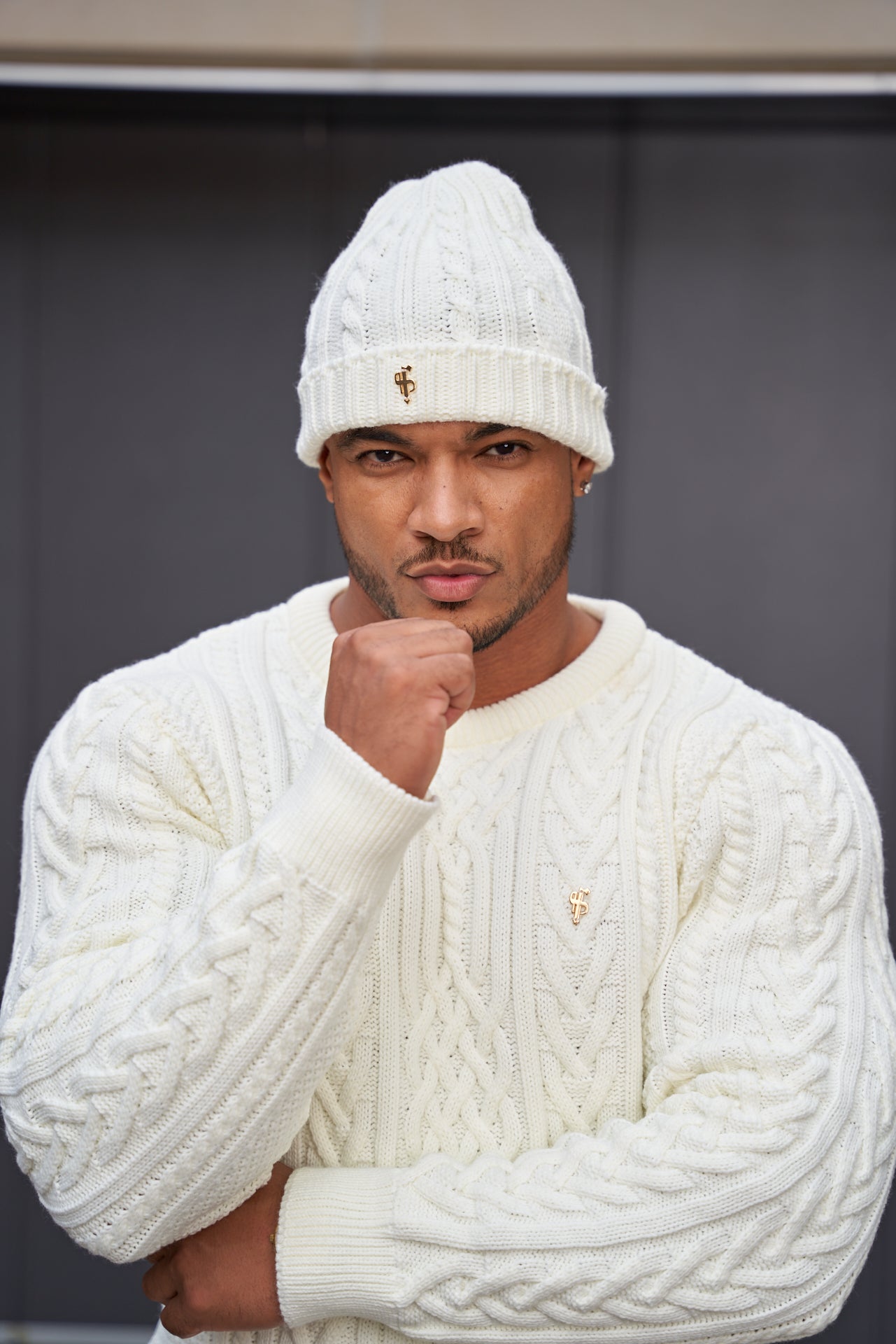 Cream Twisted Braid Weave Super Slim Jumper With Gold Decal - FSJ034