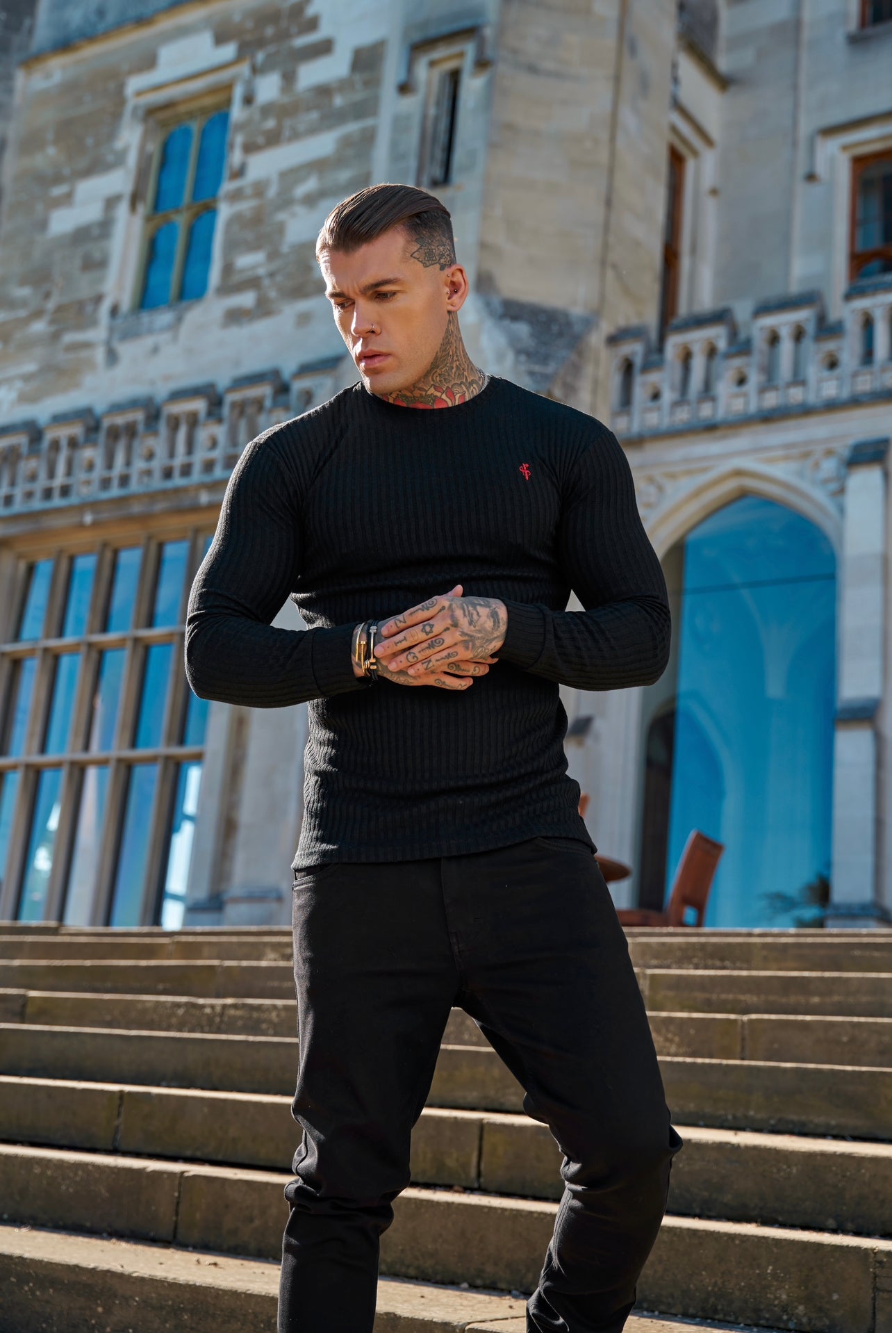 Classic Black / Red Ribbed Knit Crew Jumper - FSH764