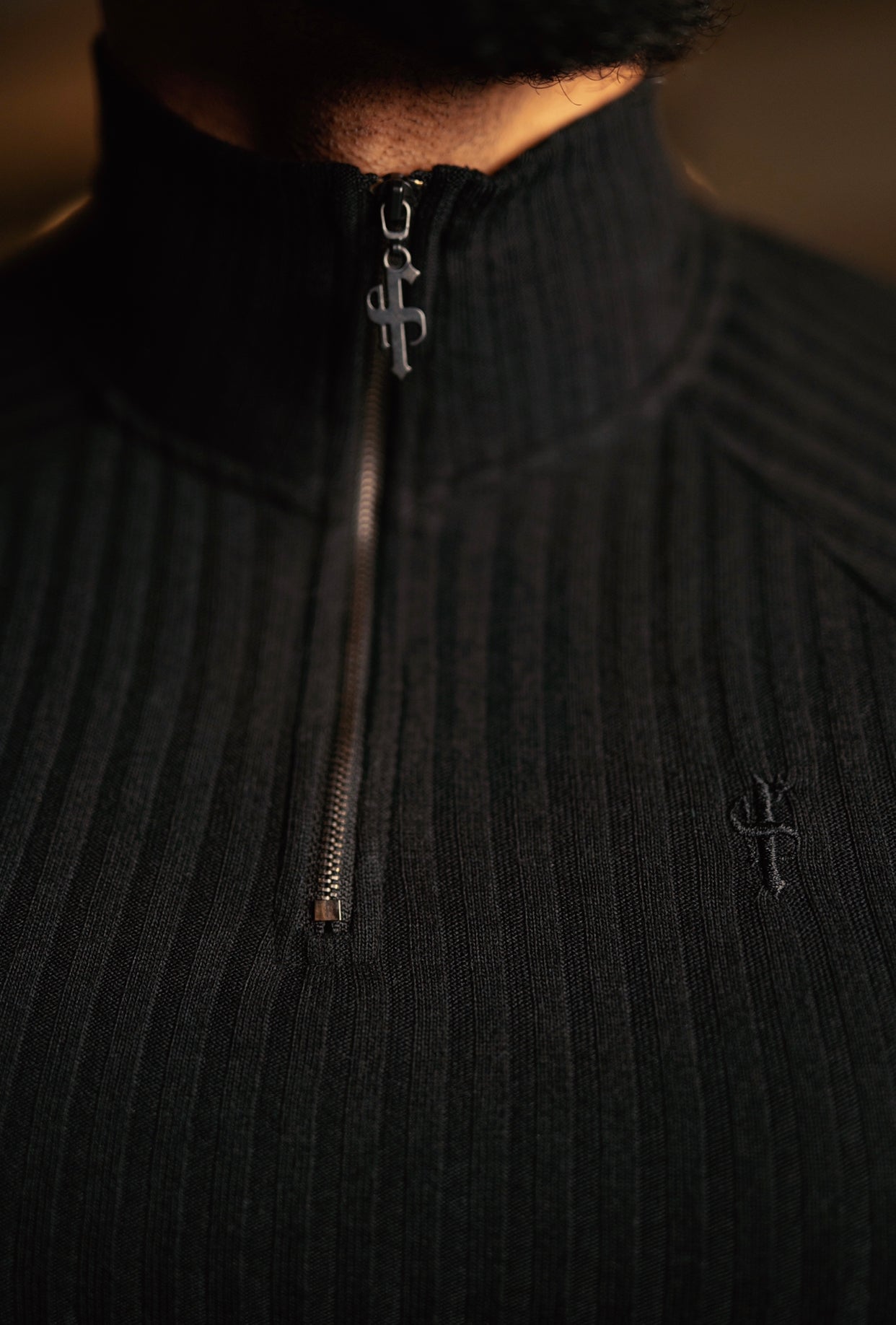 Classic Black Ribbed Zip Funnel Neck Raglan Short Sleeve Crew - FSH729