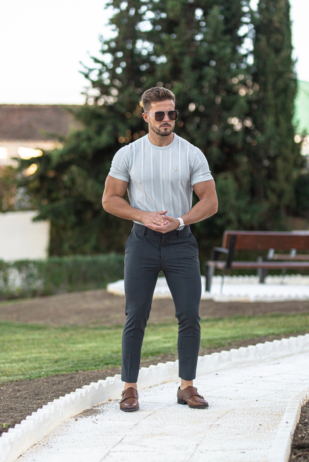 Classic Short Sleeve Light Grey Knitted Wide Rib Crew with Gold Emblem - FSH560