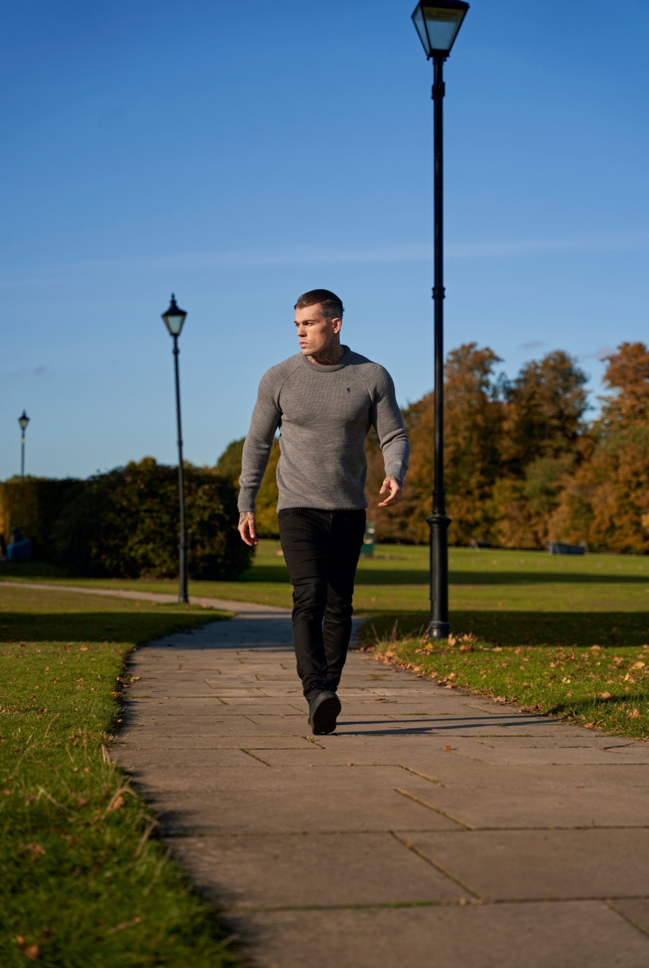 Grey Knitted Raglan Crew Super Slim Jumper With Metal Decal - FSJ054