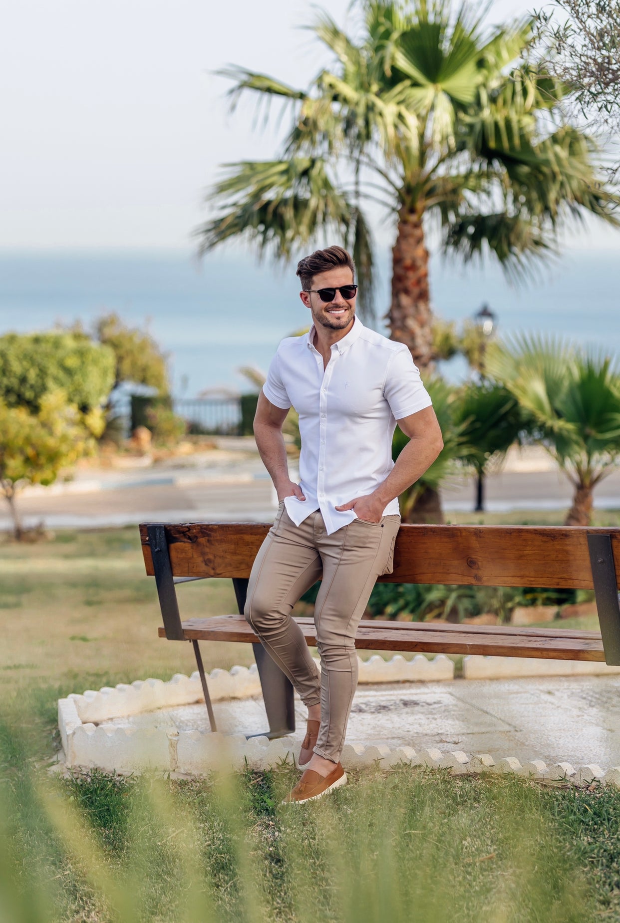 Super Slim Scuba White Short Sleeve Stretch - FS828