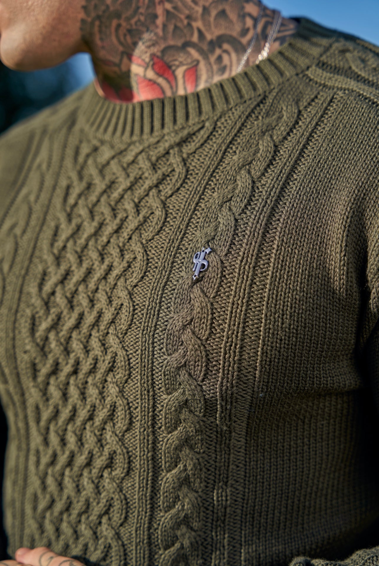 Khaki Knitted Cable Saddle Crew Super Slim Jumper With Metal Decal - FSN078