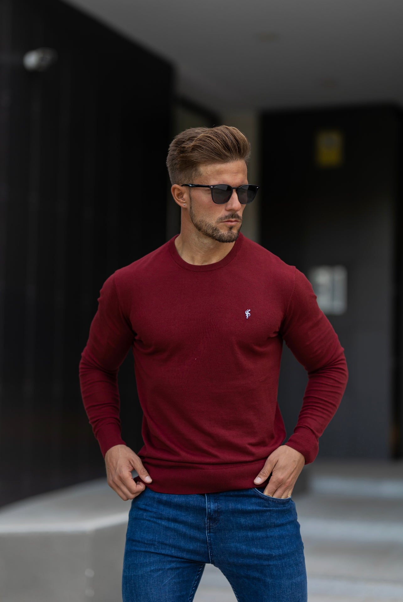 Classic Burgundy Light Weight Knitted Crew Neck with Metal Decal - FSN097