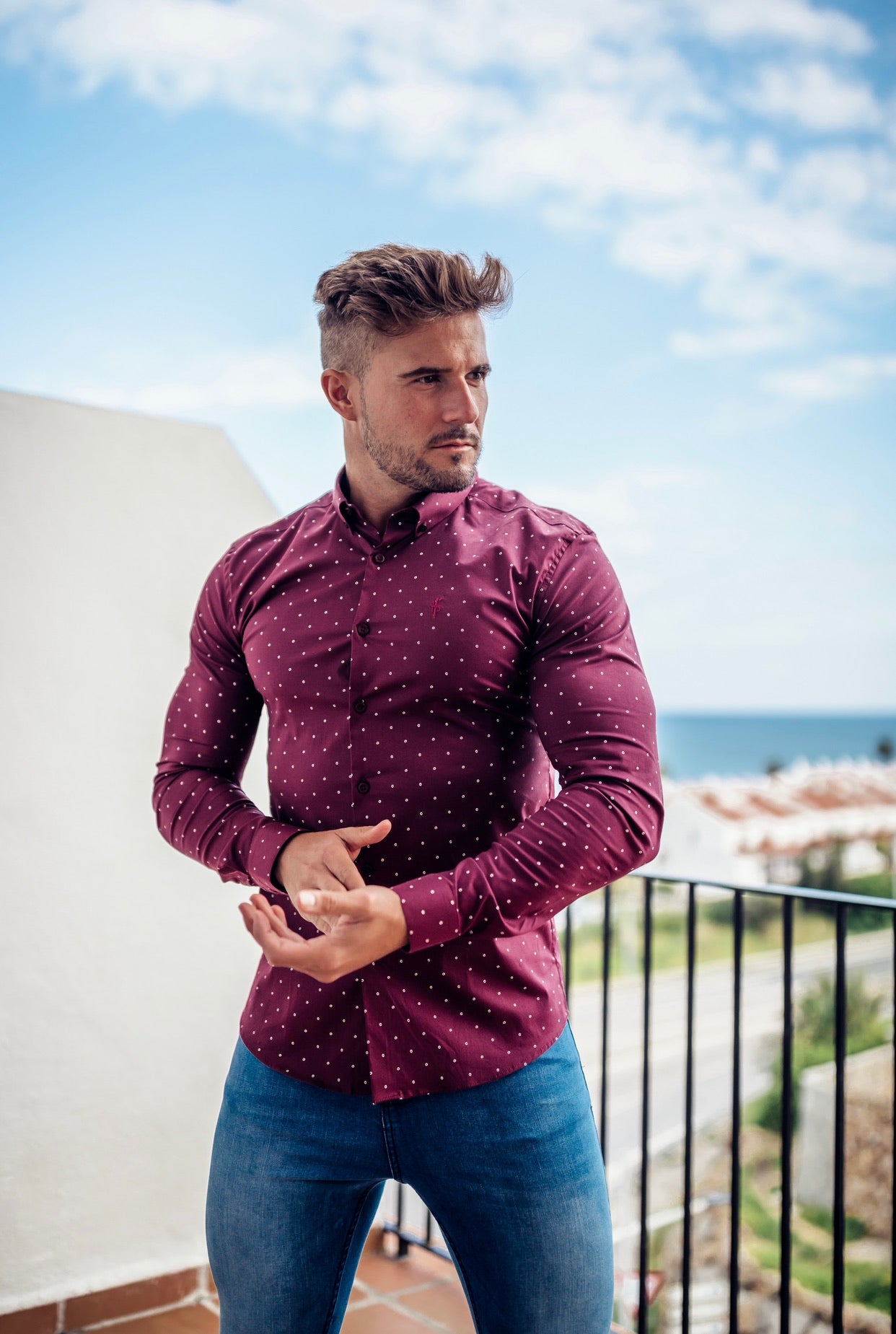 Super Slim Stretch Burgundy & White Circular Print Long Sleeve - FS664