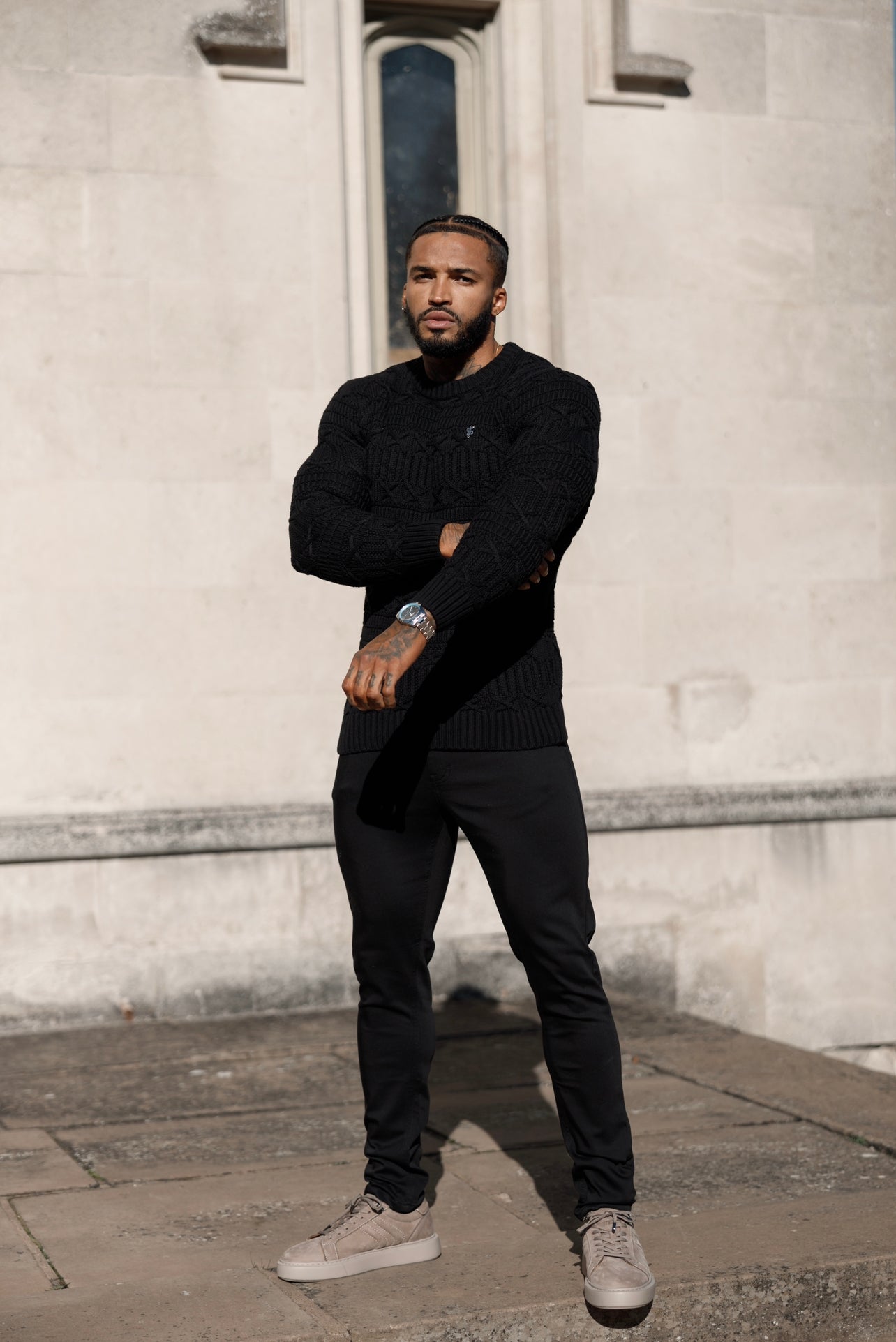 Black Knitted Cable Link Crew Super Slim Jumper With Metal Decal - FSN068