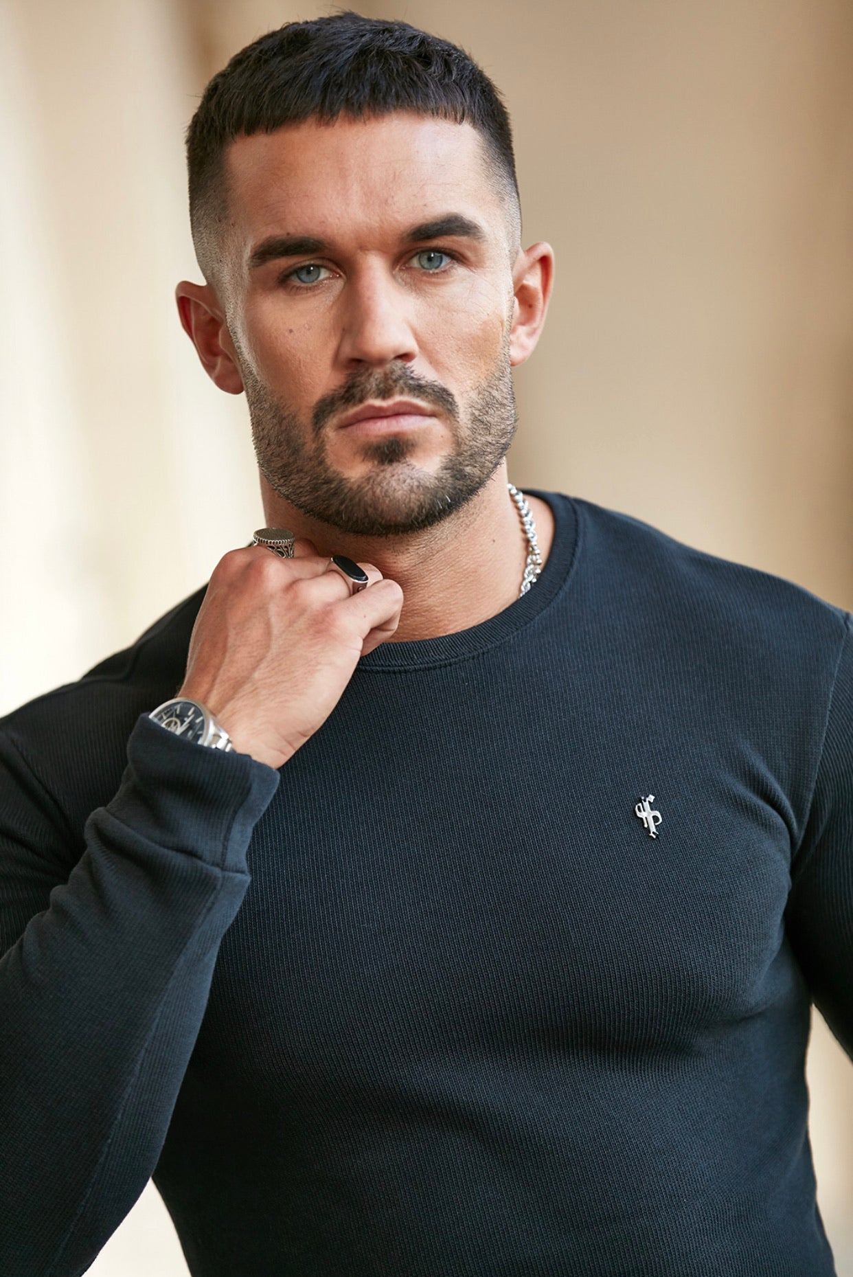 Classic Black Super Slim Jumper - FSH409