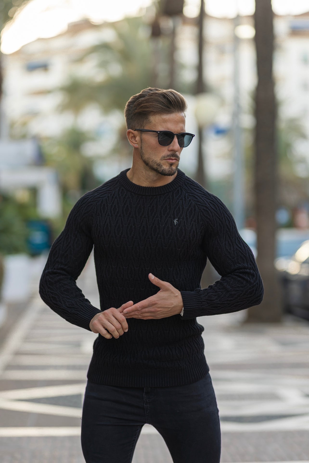 Black Knitted Elongated Diamond Crew Super Slim Raglan Jumper With Metal Decal - FSN051