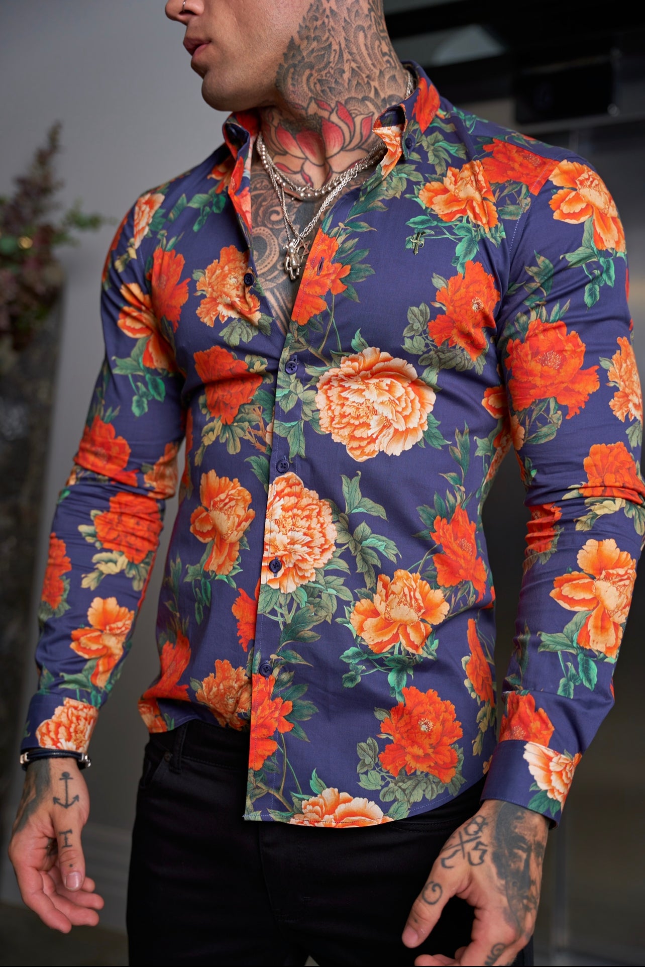 Super Slim Stretch Navy and Red Floral Print Long Sleeve with Button Down Collar - FS840