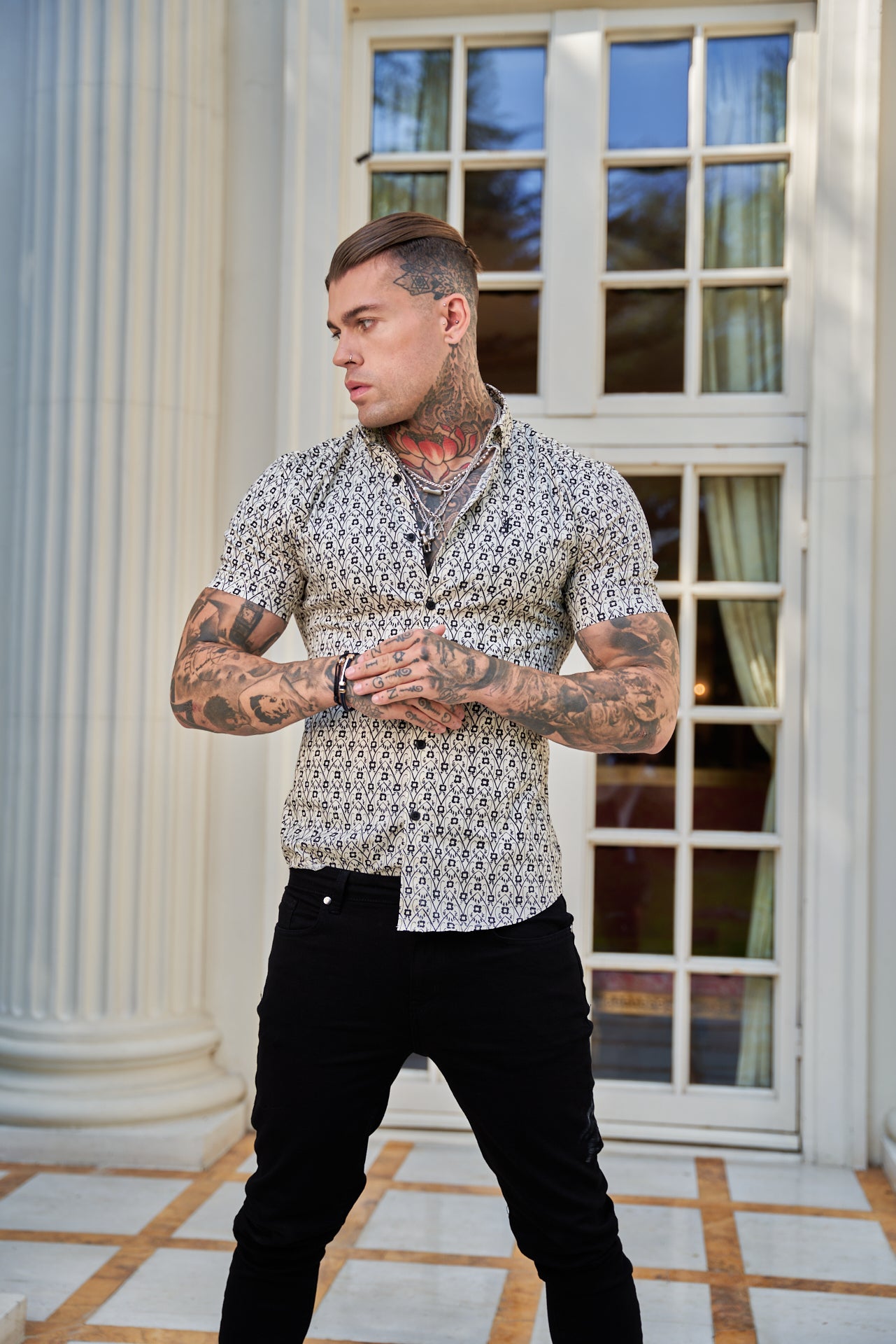 Super Slim Stretch Ecru / Black Geo Flower Print Short Sleeve with Button Down Collar - FS788
