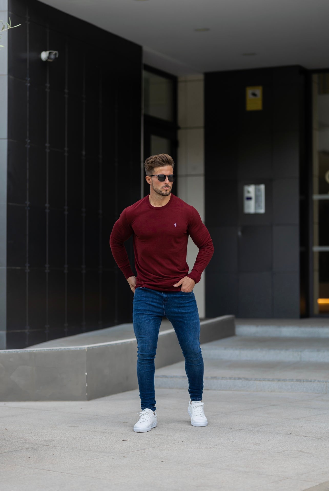Classic Burgundy Light Weight Knitted Crew Neck with Metal Decal - FSN097