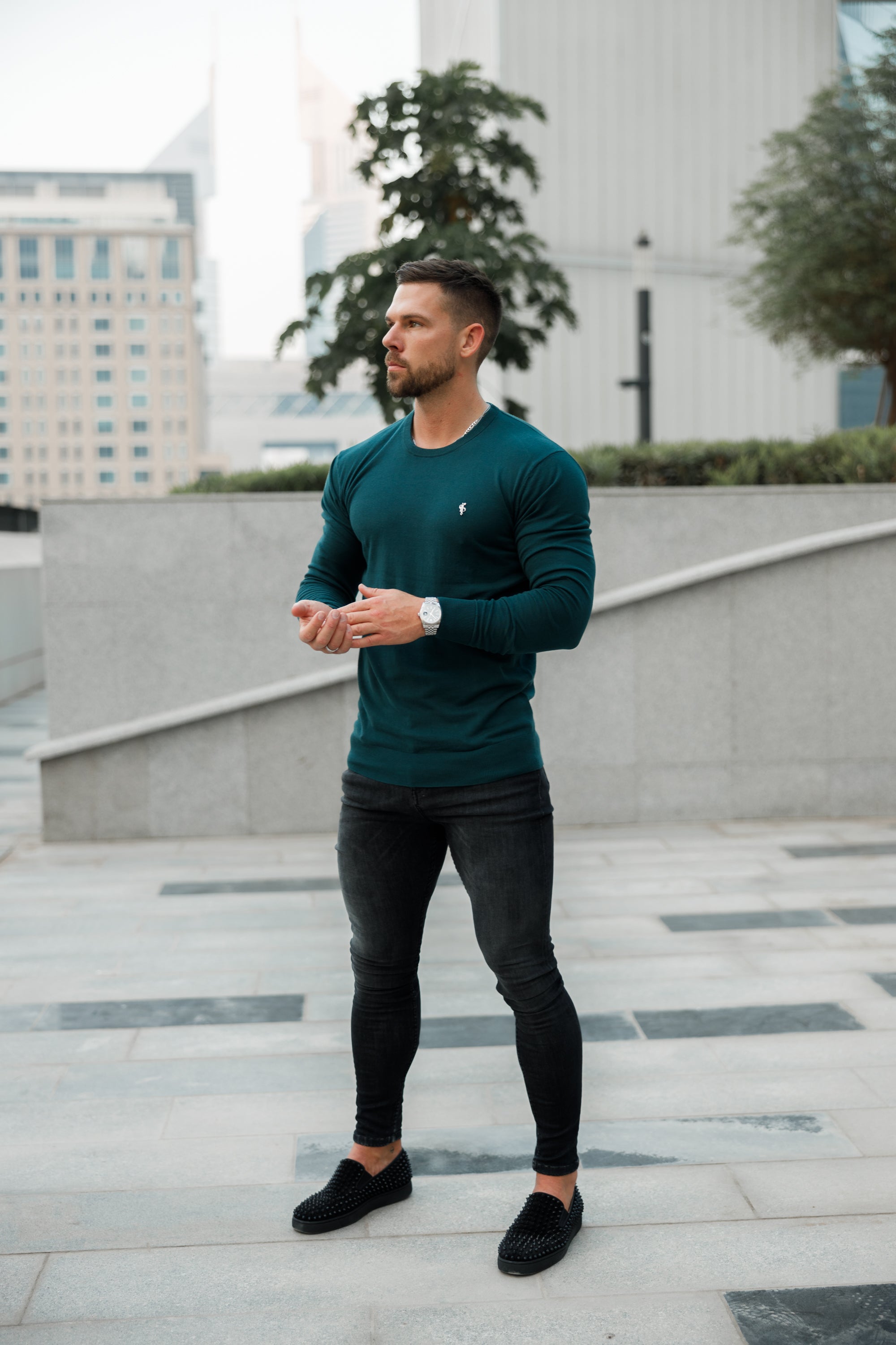 Classic Forest Green Light Weight Knitted Crew Neck with Metal Decal - FSN095