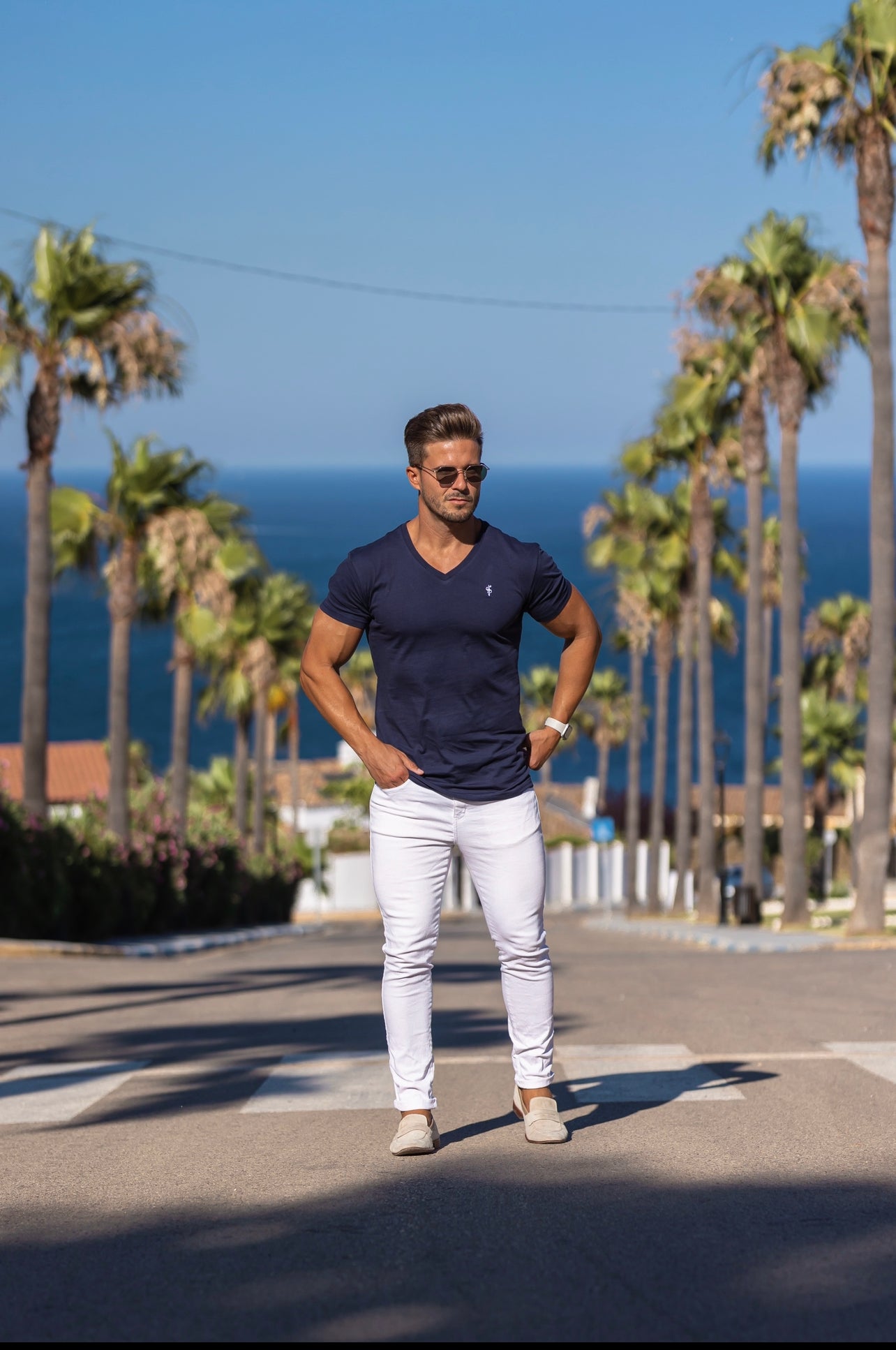 Classic Navy V Neck - FSH191