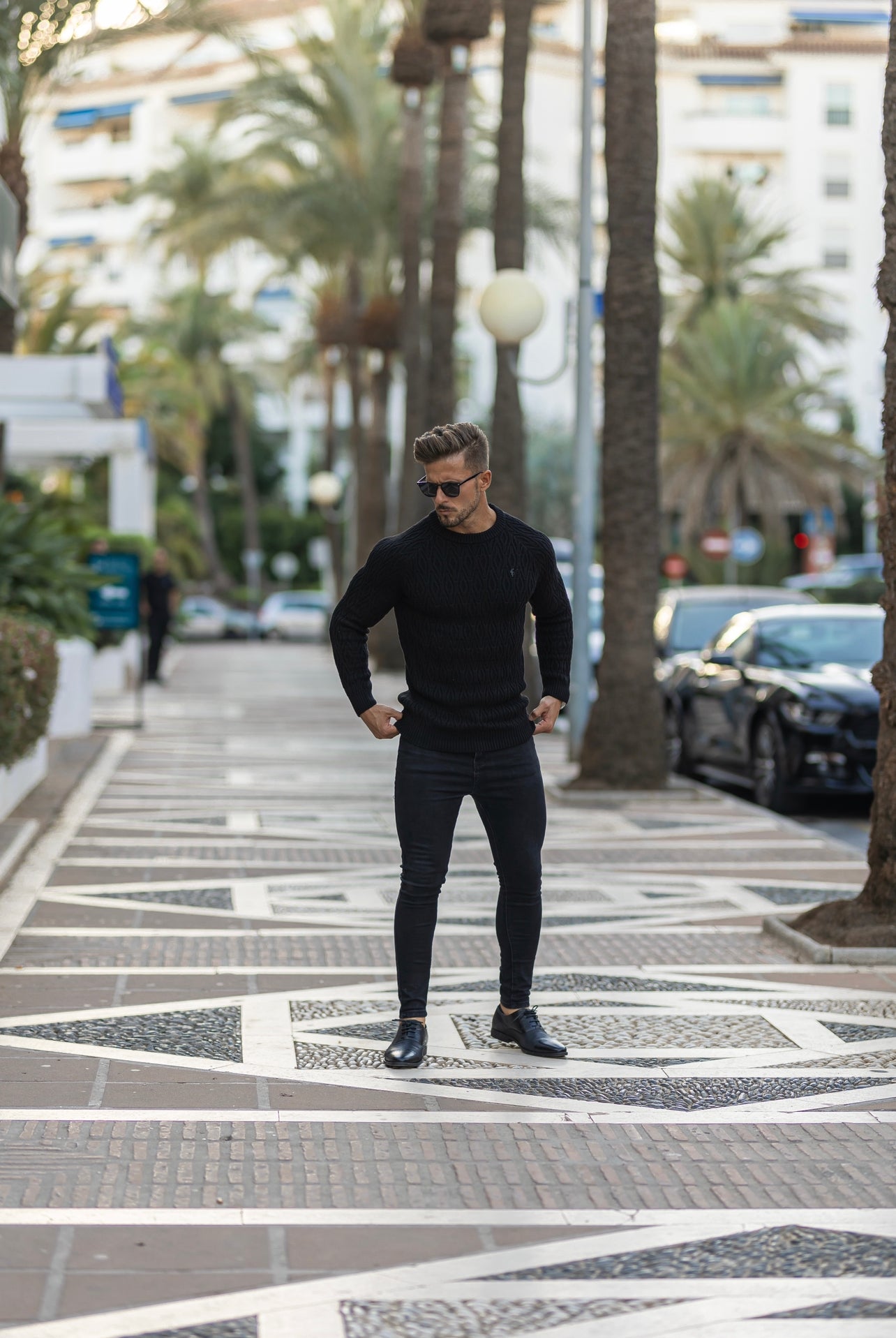 Black Knitted Elongated Diamond Crew Super Slim Raglan Jumper With Metal Decal - FSN051