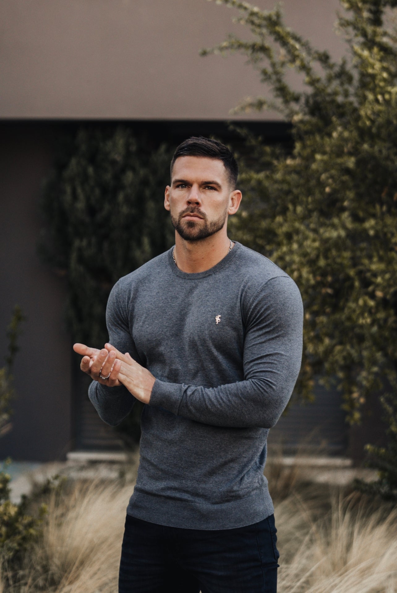 Classic Dark Grey Light Weight Knitted Crew Neck with Metal Decal - FSN096