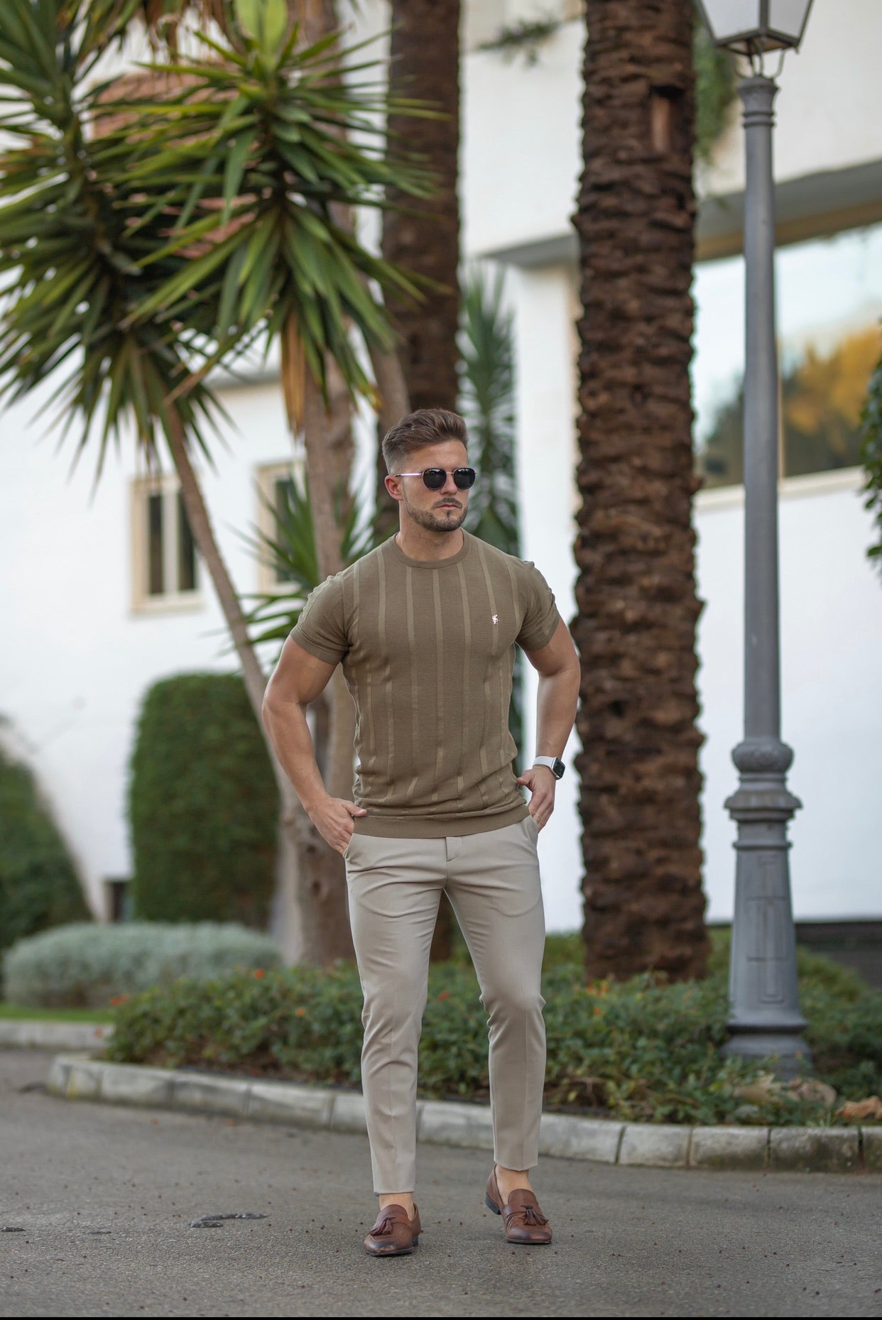 Classic Short Sleeve Olive Green Knitted Wide Rib Crew with Gold Emblem - FSH561