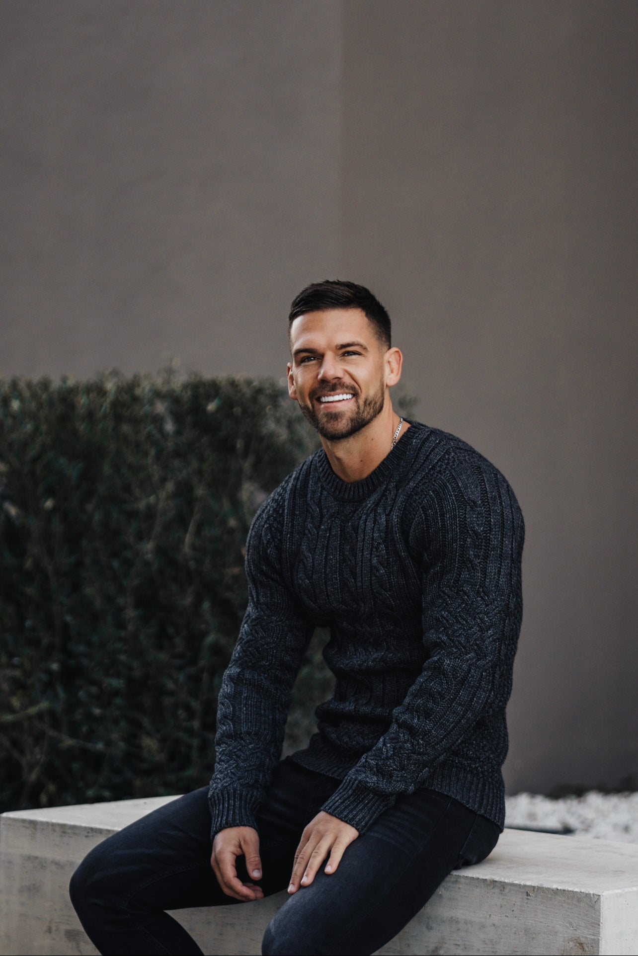 Luxury Lambs Wool Braided Knot Charcoal Jumper With Metal Decal - FSN024