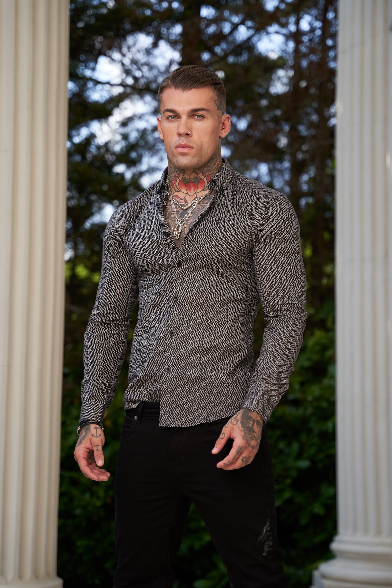 Super Slim Stretch Black and Off White Abstract Print Long Sleeve with Button Down Collar - FS786