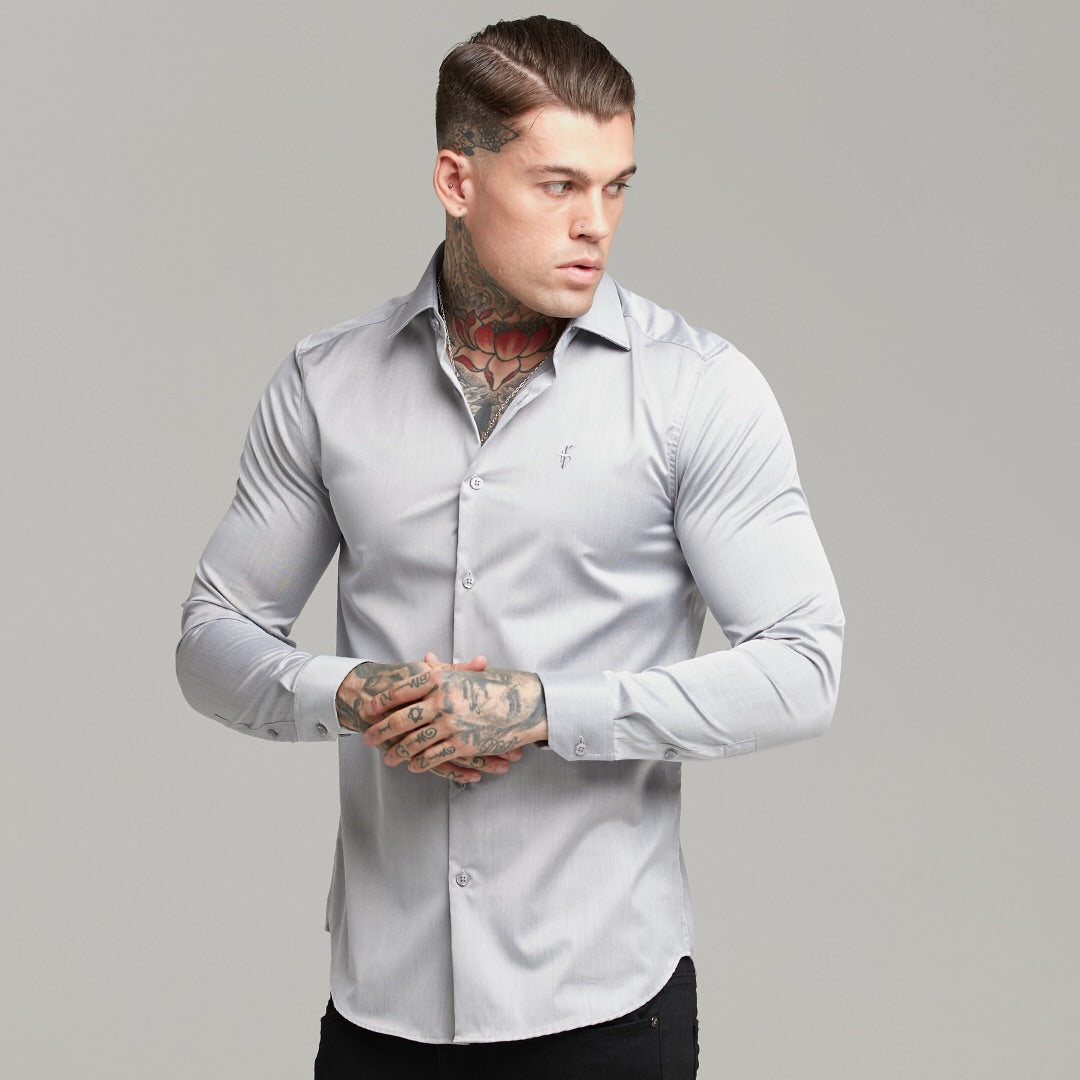 Classic Grey Cutaway Collar - FS602