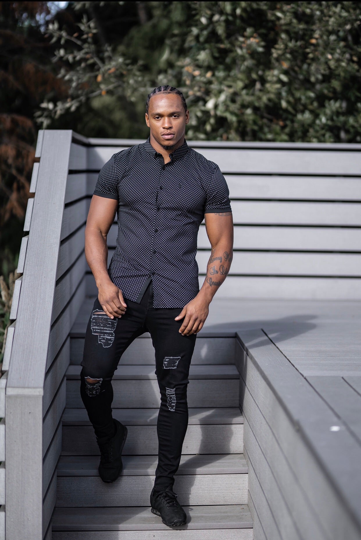 Super Slim Stretch Black & White Ditsy Print Short Sleeve FS412