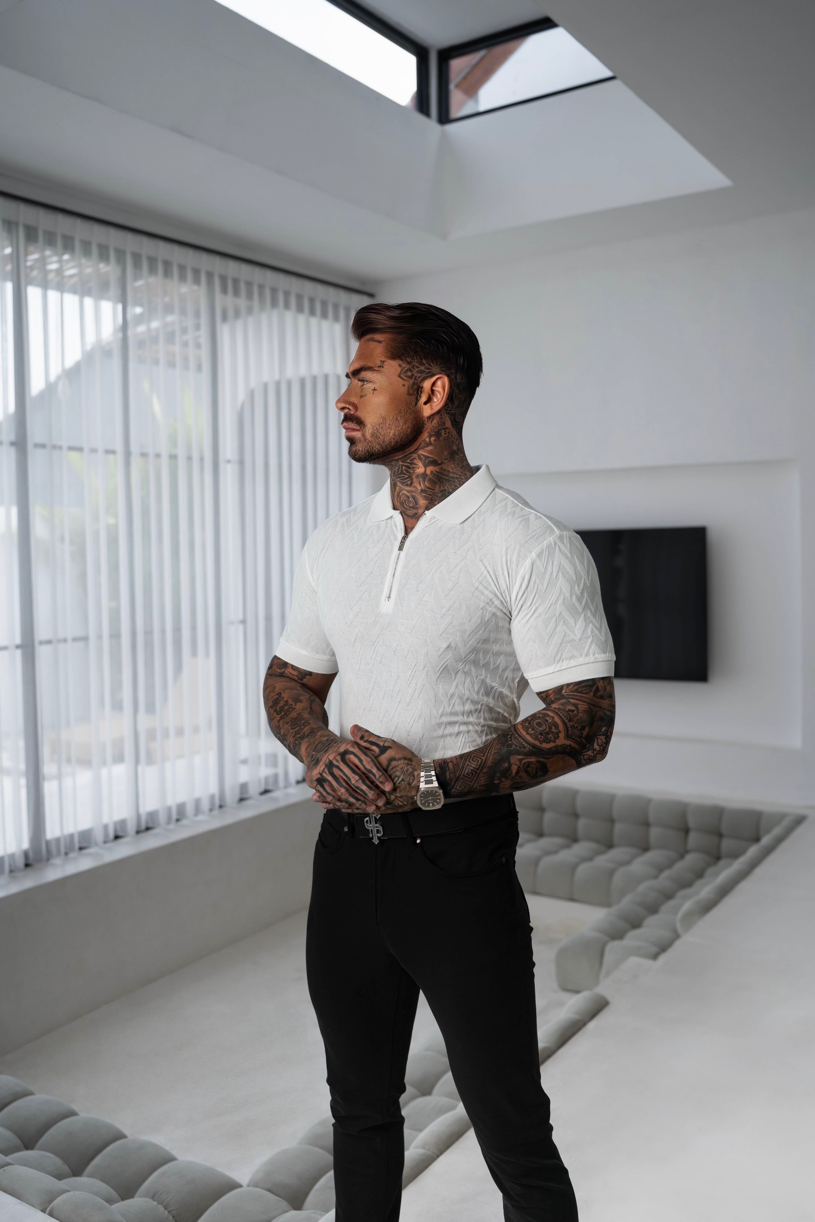 Classic Jacquard White Chevron Zipped Polo - FSR020