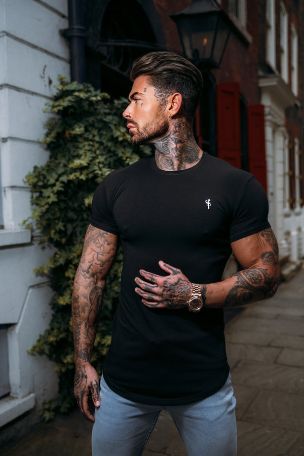 Father Sons Classic Black / White Curved Hem Crew T Shirt - FSH923 (PRE ORDER 12TH DECEMBER)
