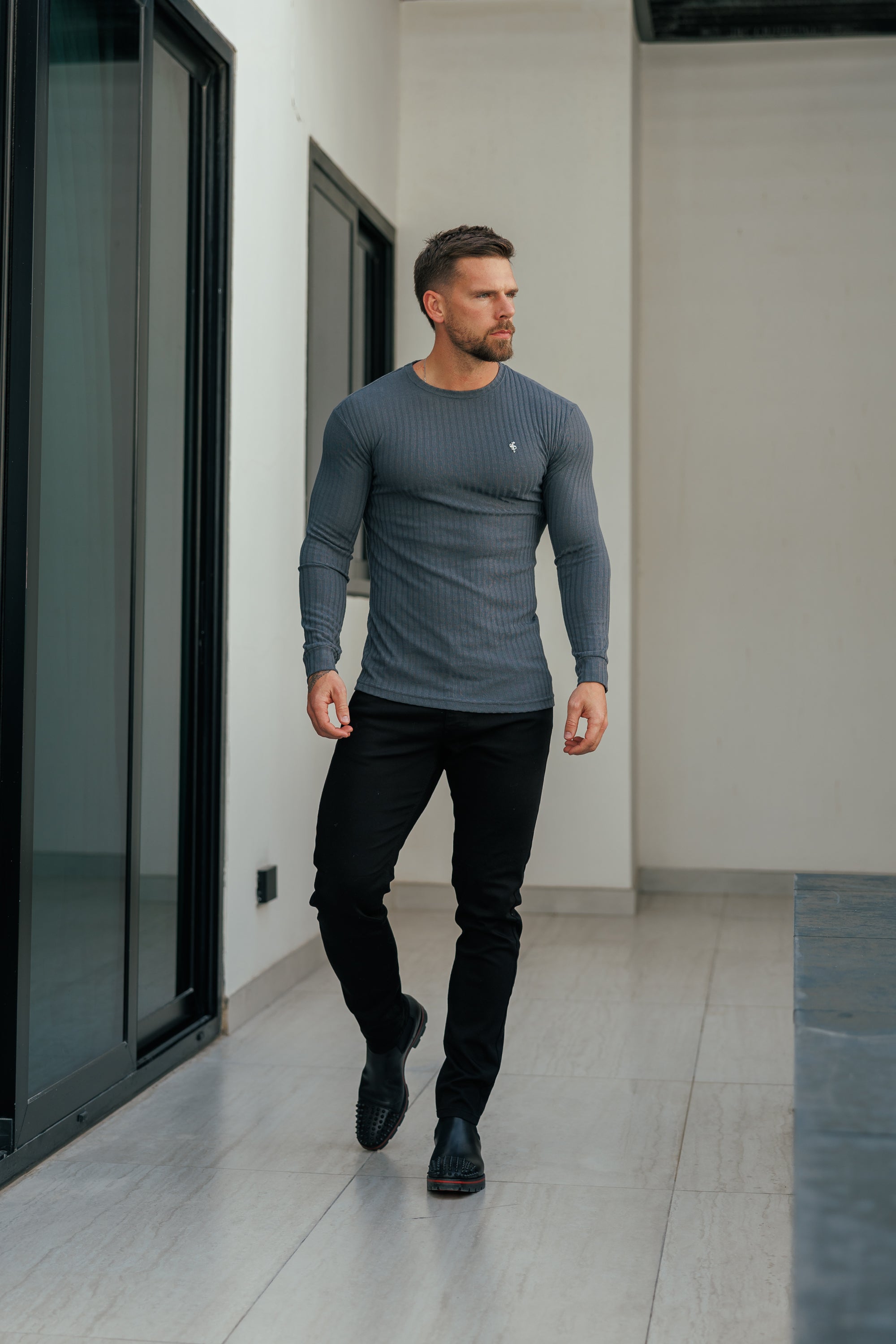 Super Slim Charcoal Ribbed Knit Jumper With Silver Metal Emblem - FSH947