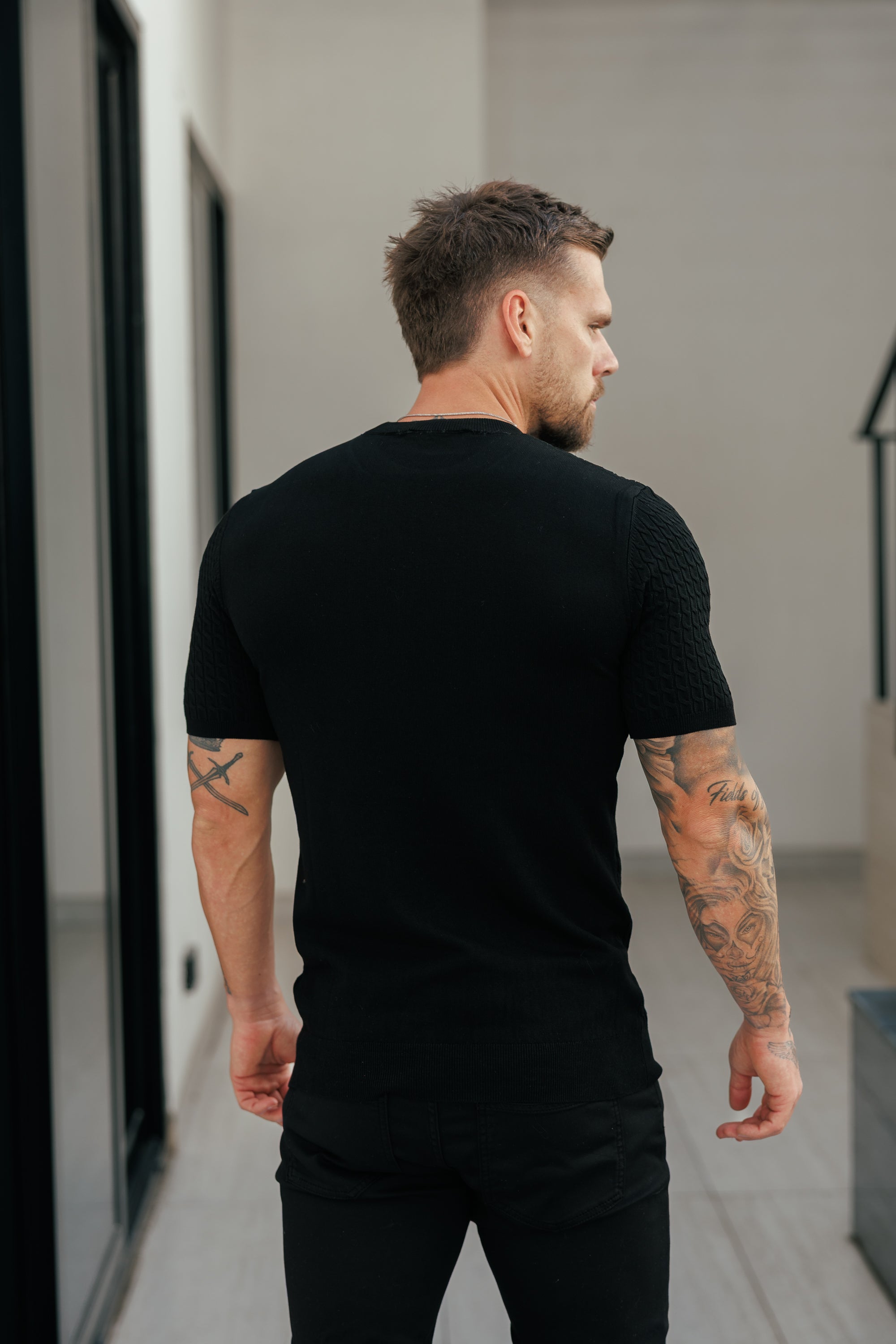 Front Chain Knit Crew Tshirt Black Short Sleeve  -  FSR055