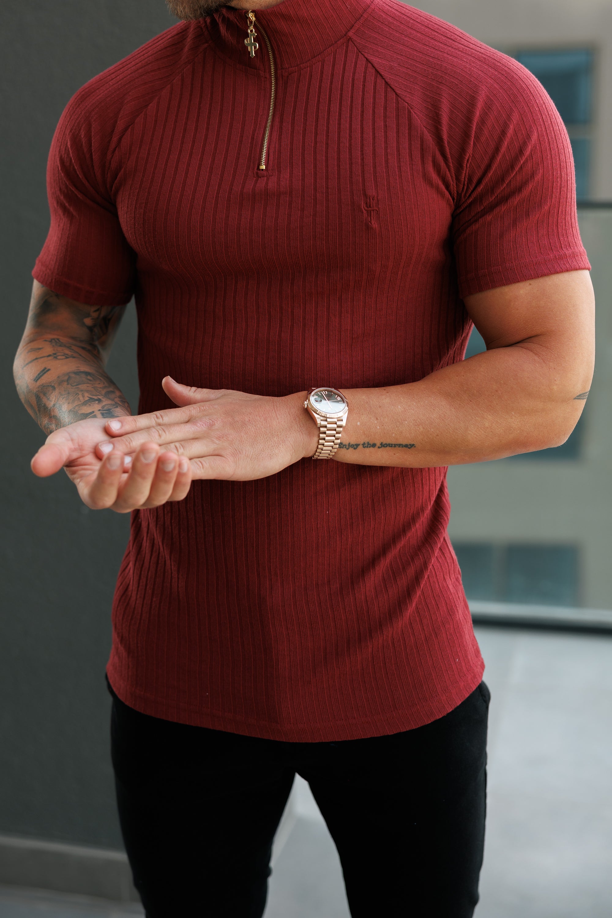 Classic Burgundy Ribbed Zip Funnel Neck Raglan Short Sleeve Crew - FSH1293