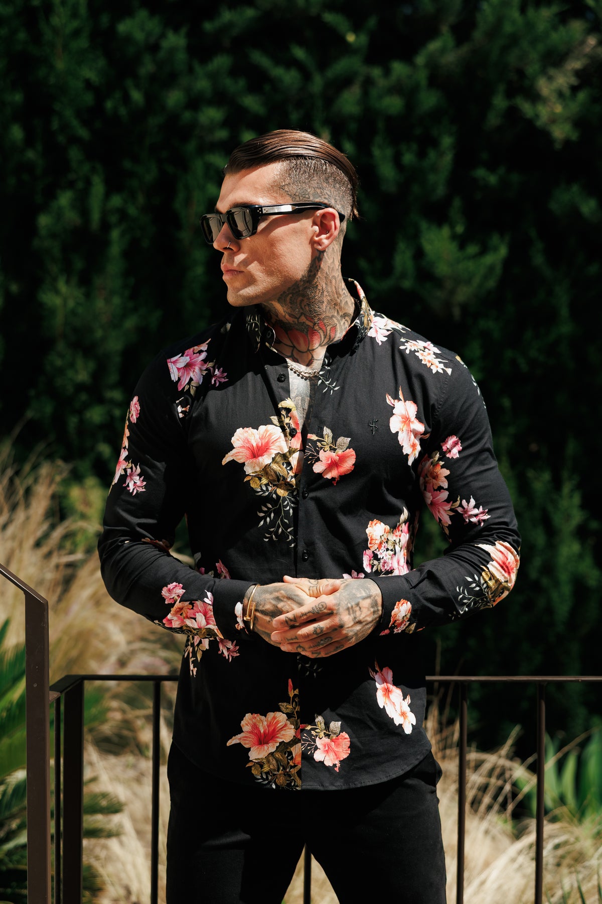 Super Slim Stretch Black Mixed Lily Floral Print Long Sleeve with Button Down Collar - FS1275