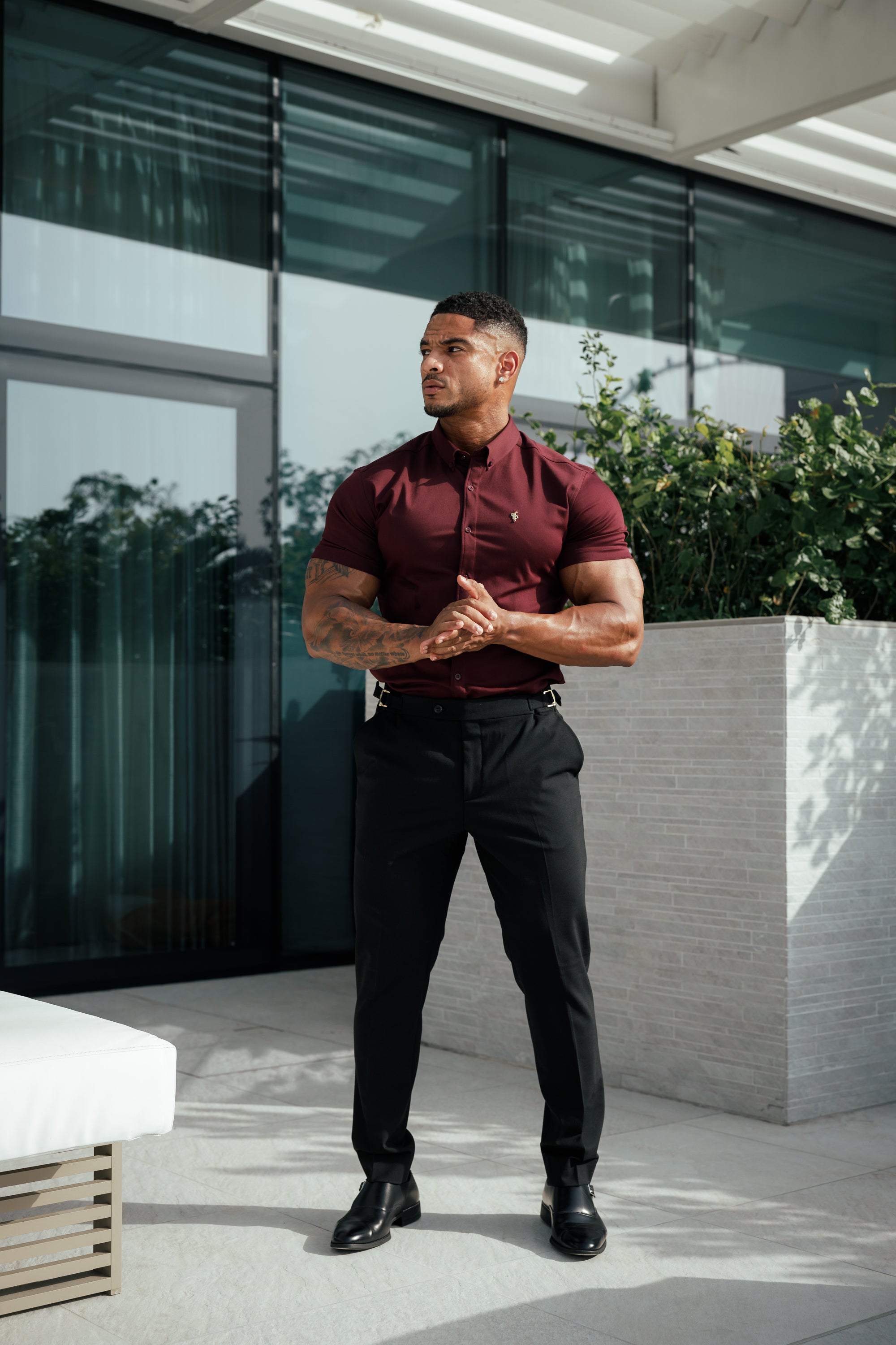 Super Slim Stretch Burgundy Denim Short Sleeve with Gold Metal Decal and Button Down Collar - FS1045