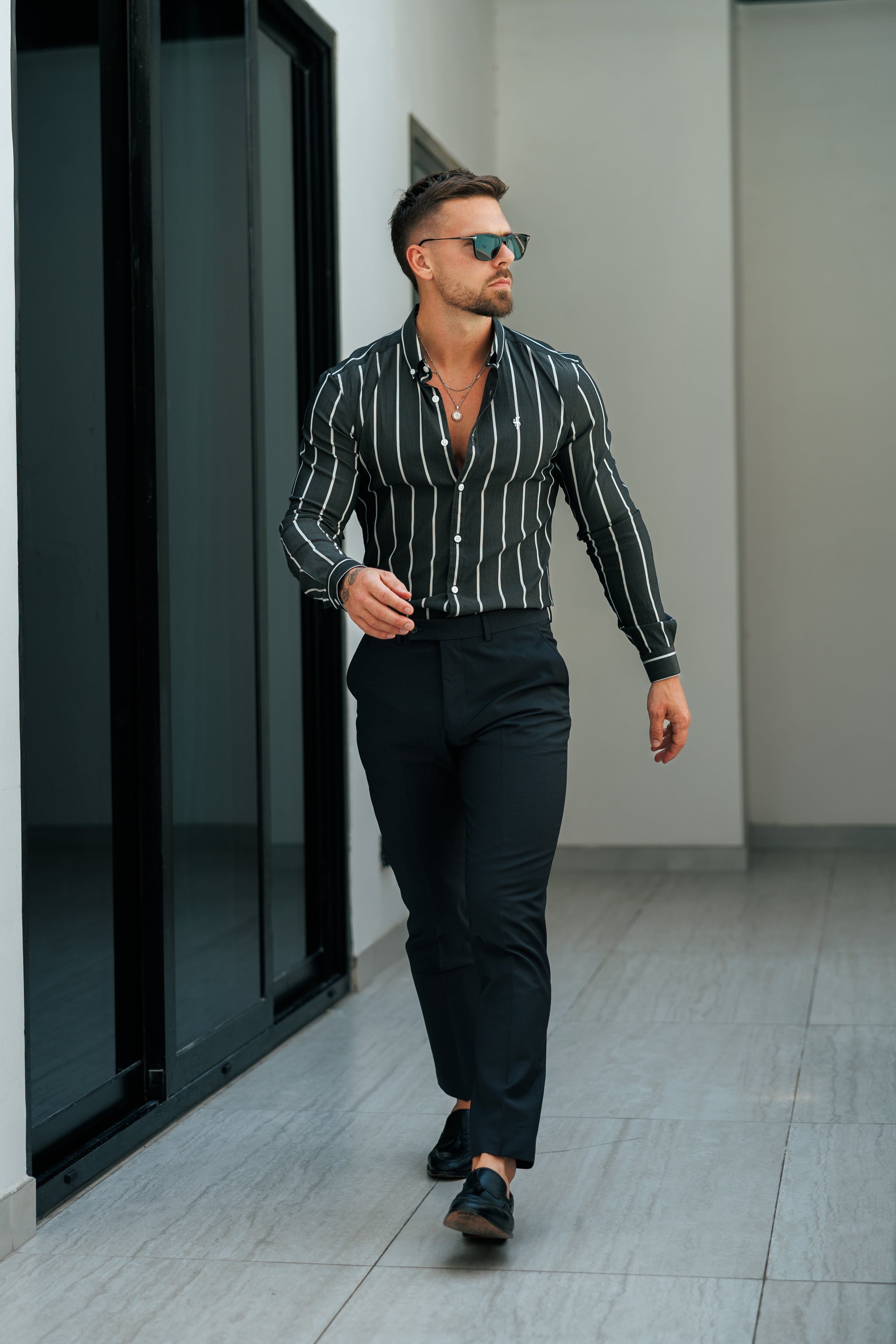 Super Slim Stretch Charcoal / White Printed Wide Stripe Long Sleeve with Button Down Collar - FS1224