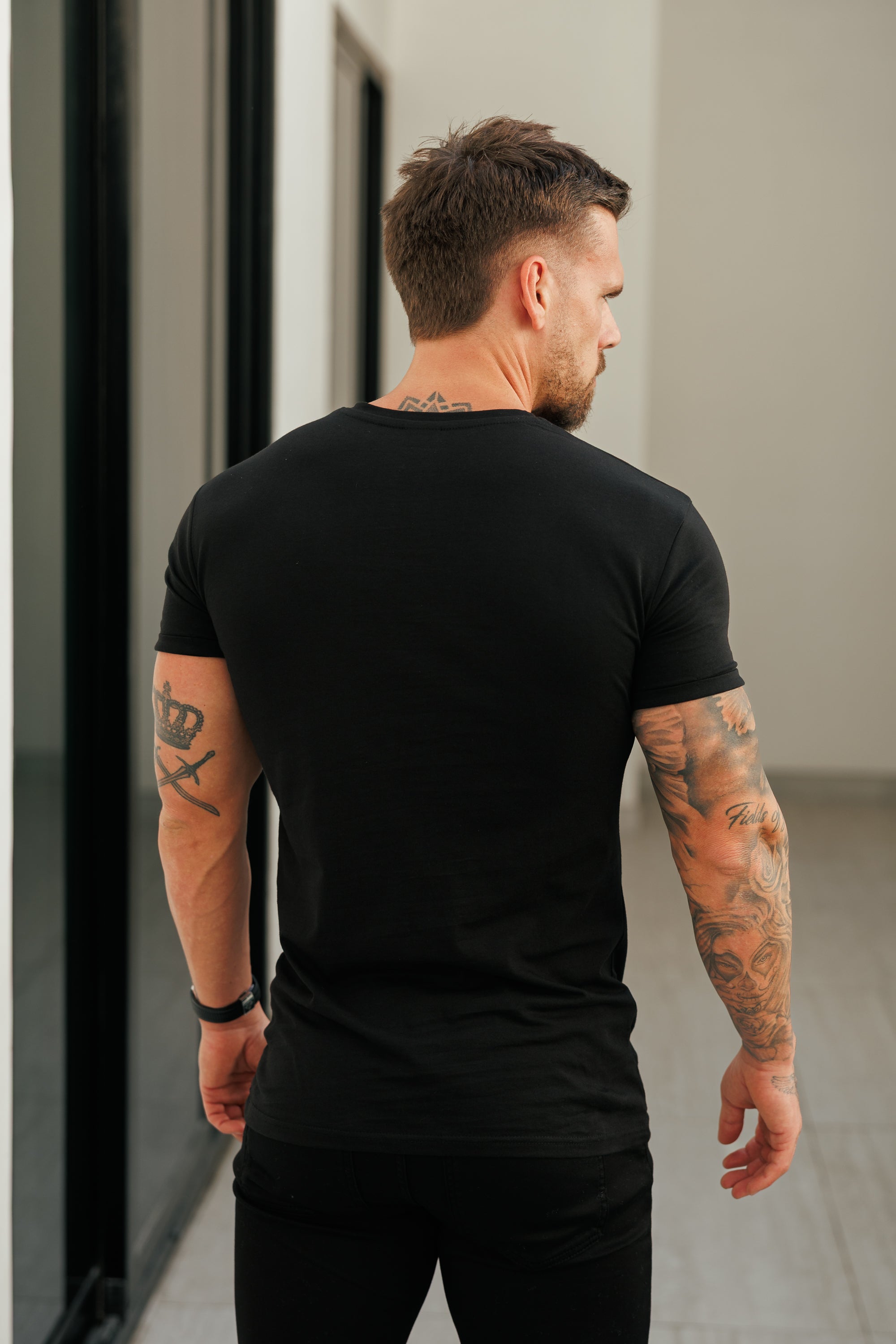 3 x Boxed Crew T-shirts Black, Navy, White - FSH1432